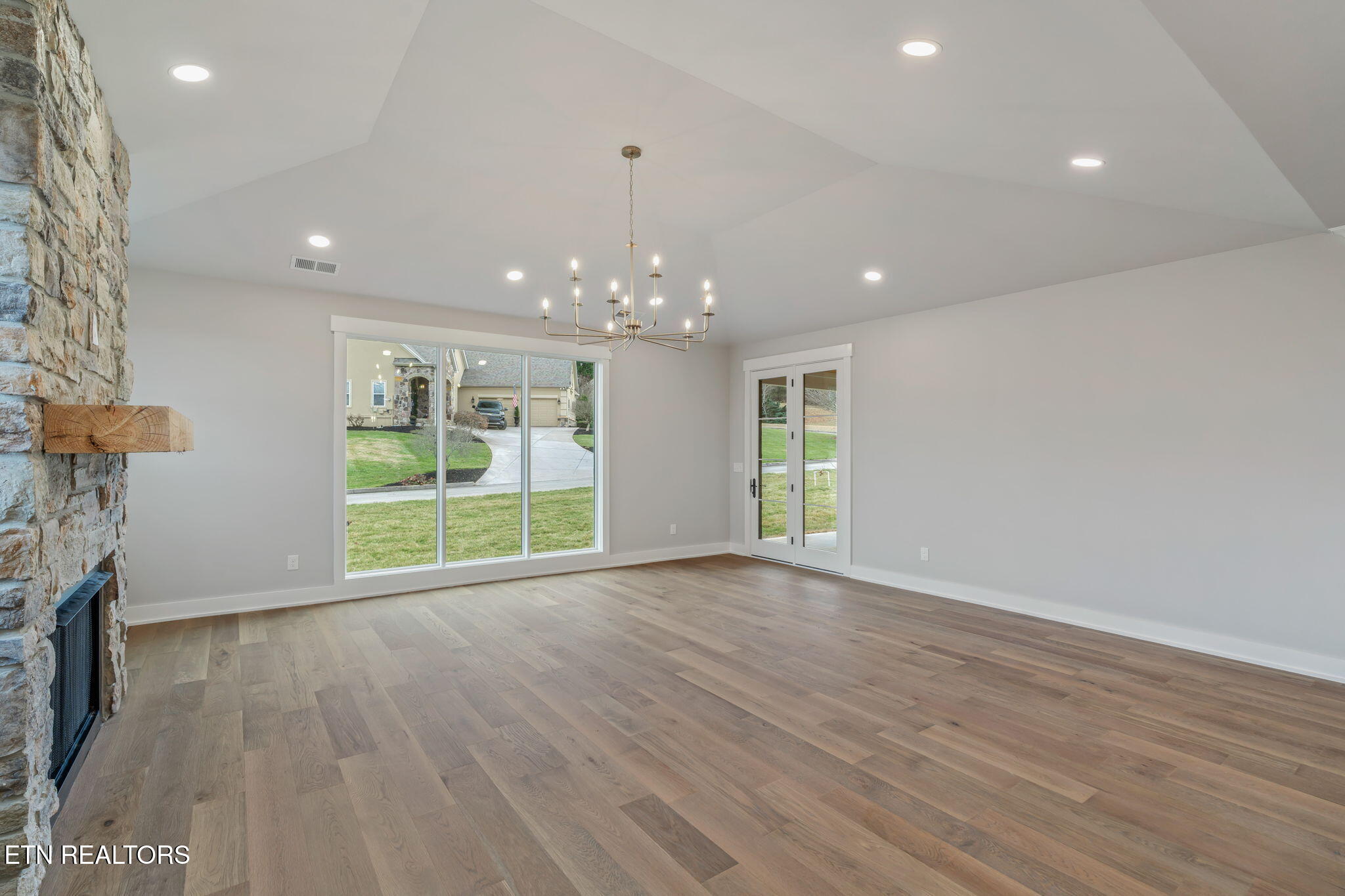 204 Goldcrest Drive Vonore TN 37885