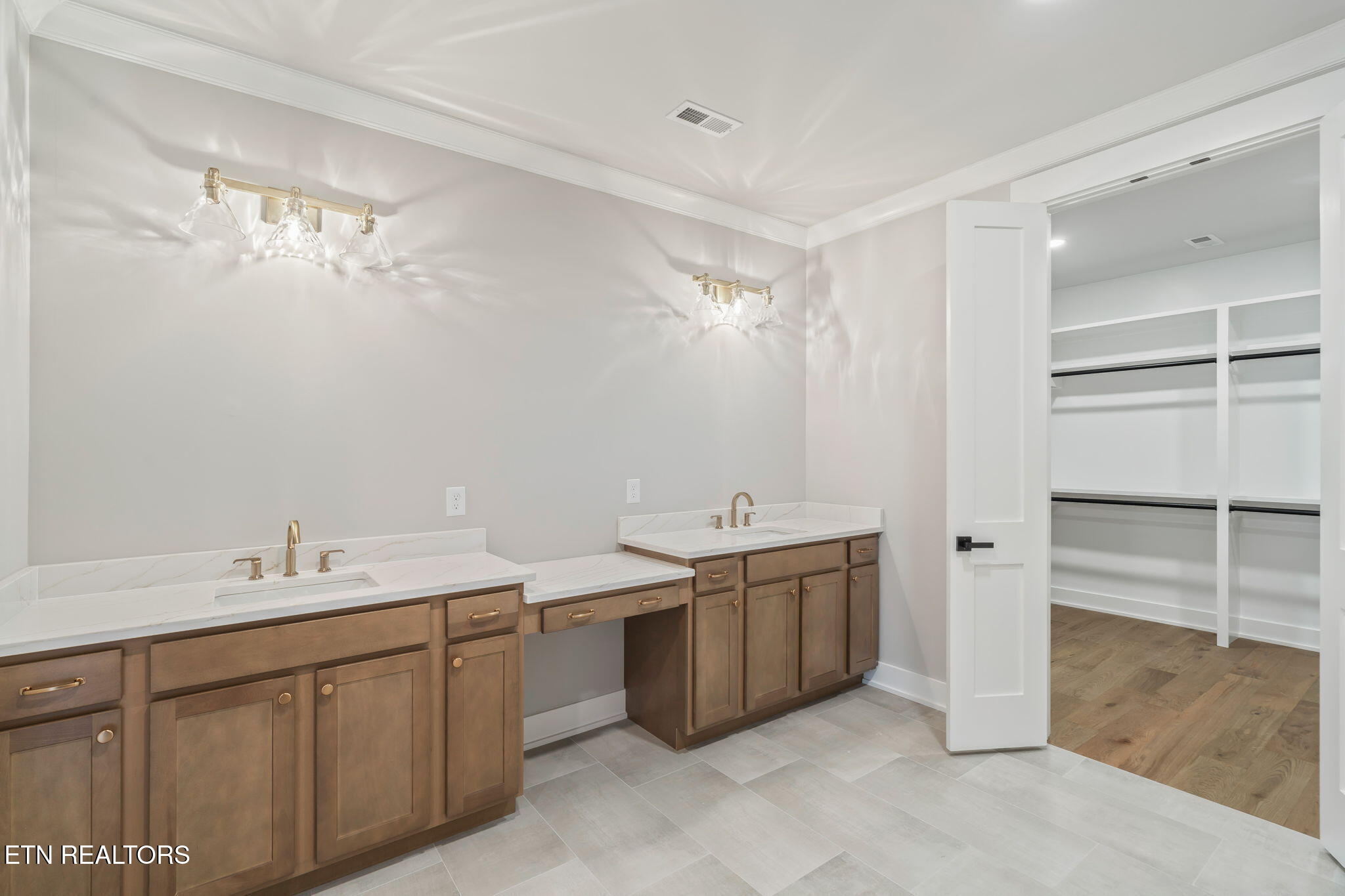 204 Goldcrest Drive Vonore TN 37885