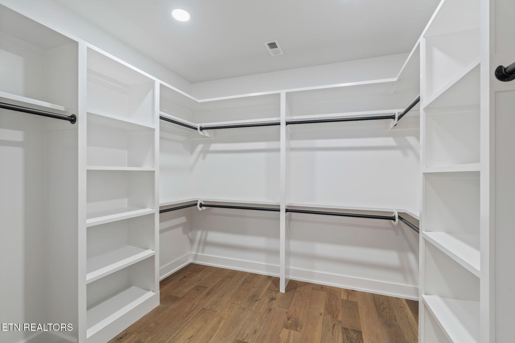 204 Goldcrest Drive Vonore TN 37885