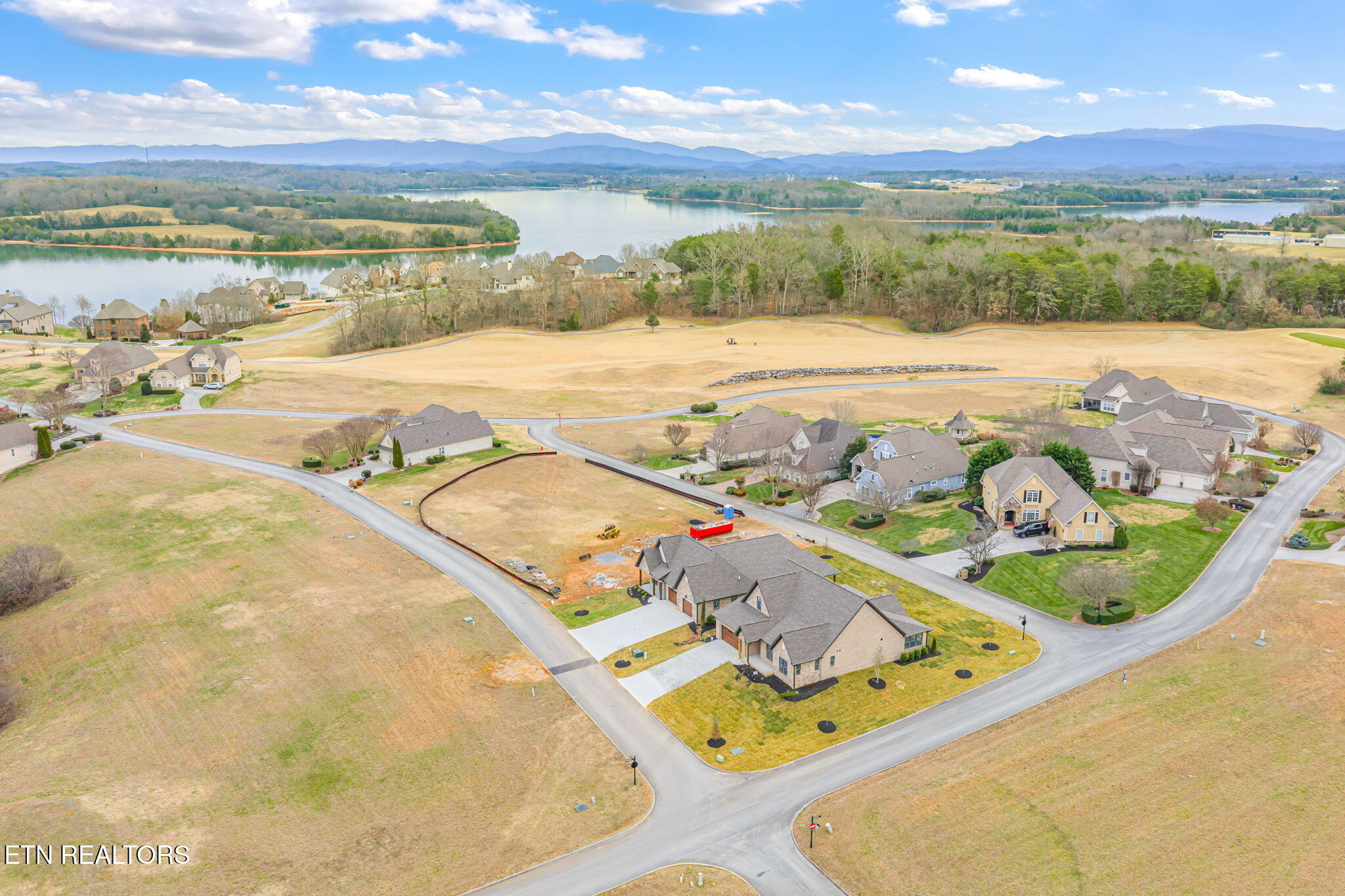 204 Goldcrest Drive Vonore TN 37885