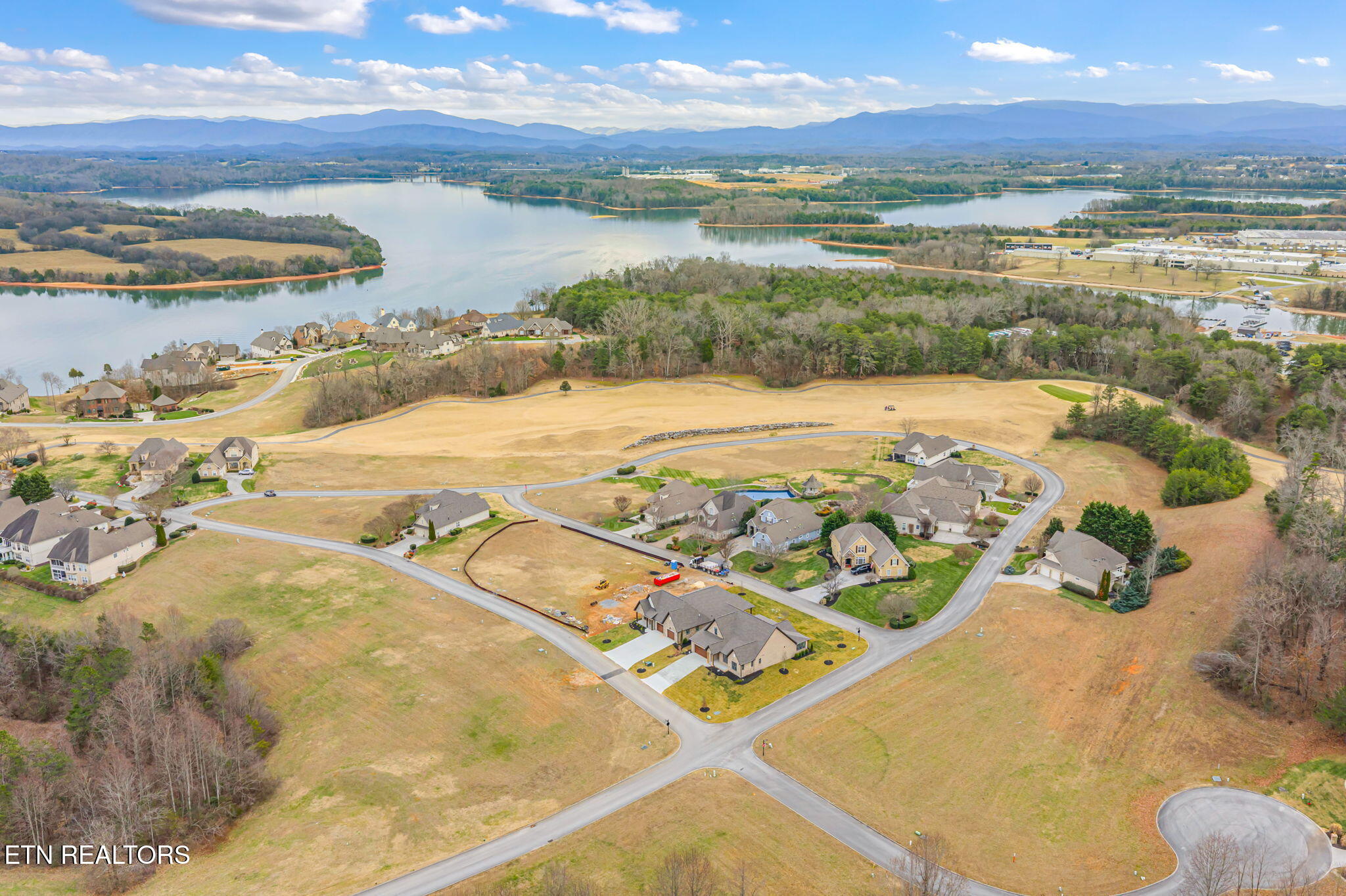204 Goldcrest Drive Vonore TN 37885