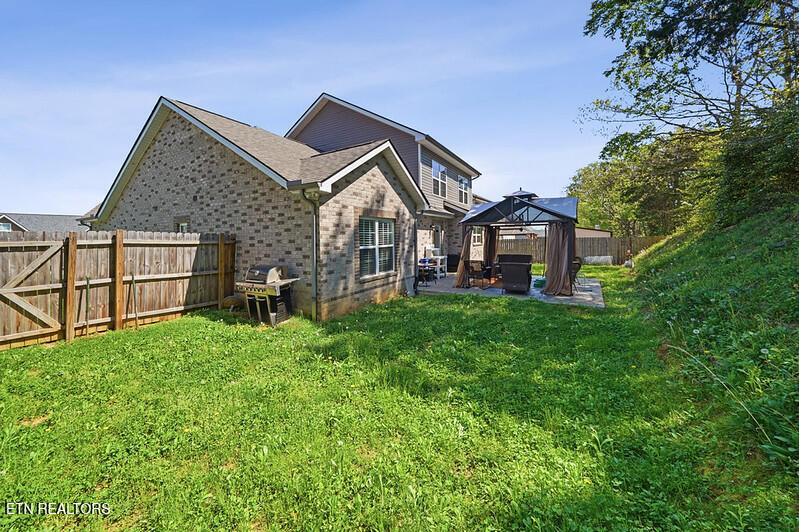7441 Peony Drive Knoxville TN 37918