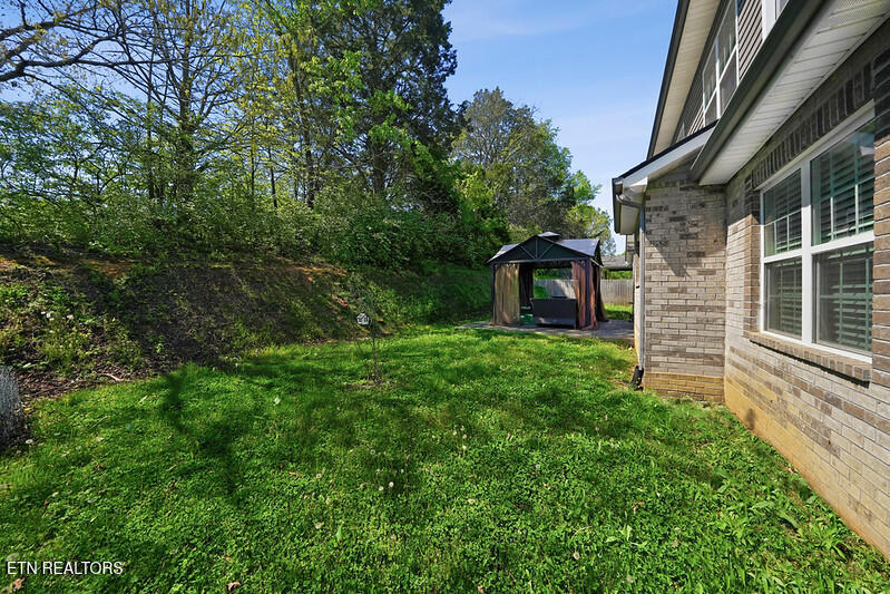 7441 Peony Drive Knoxville TN 37918