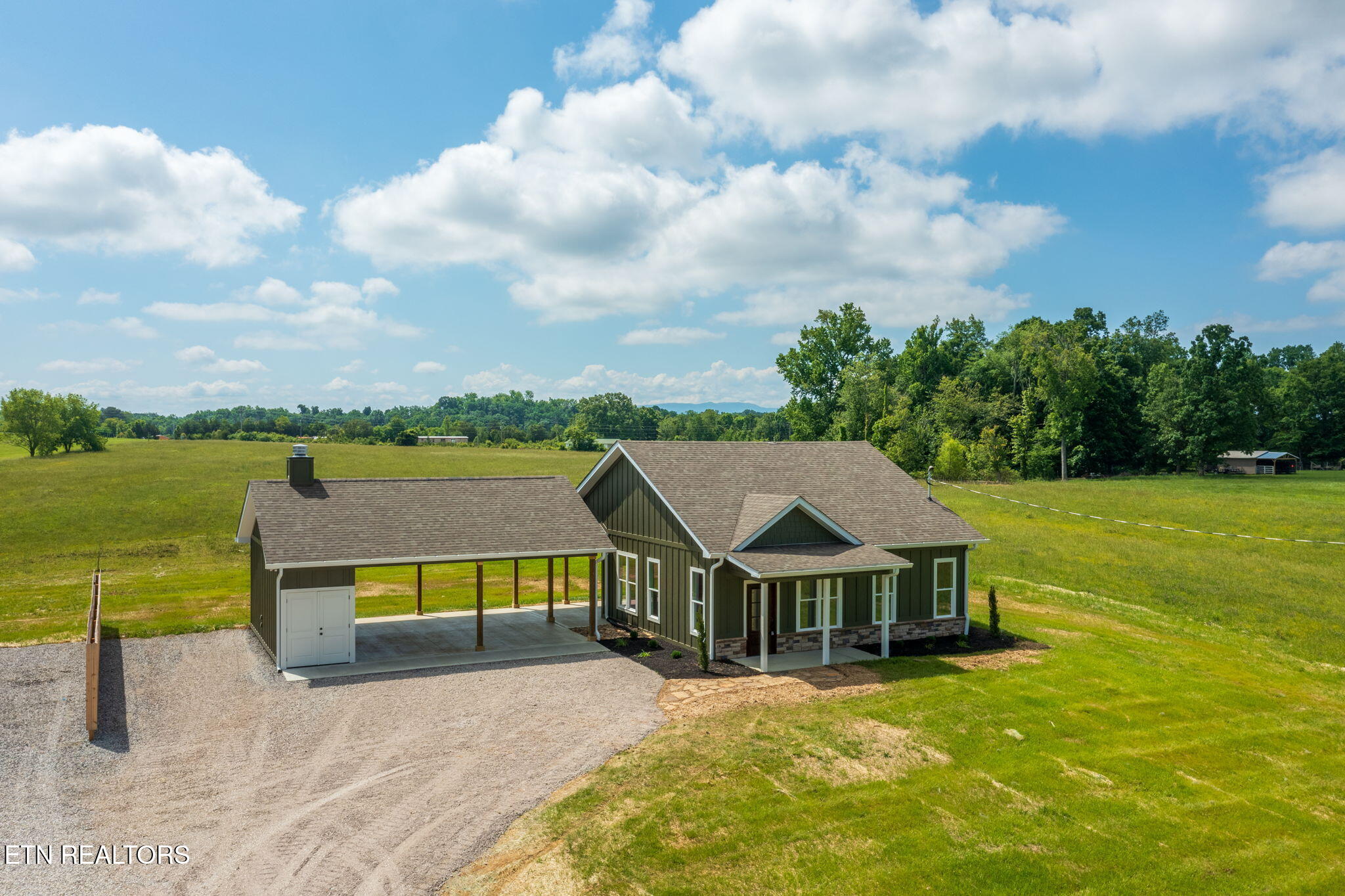 2384 Valley Home Road Talbott TN 37877