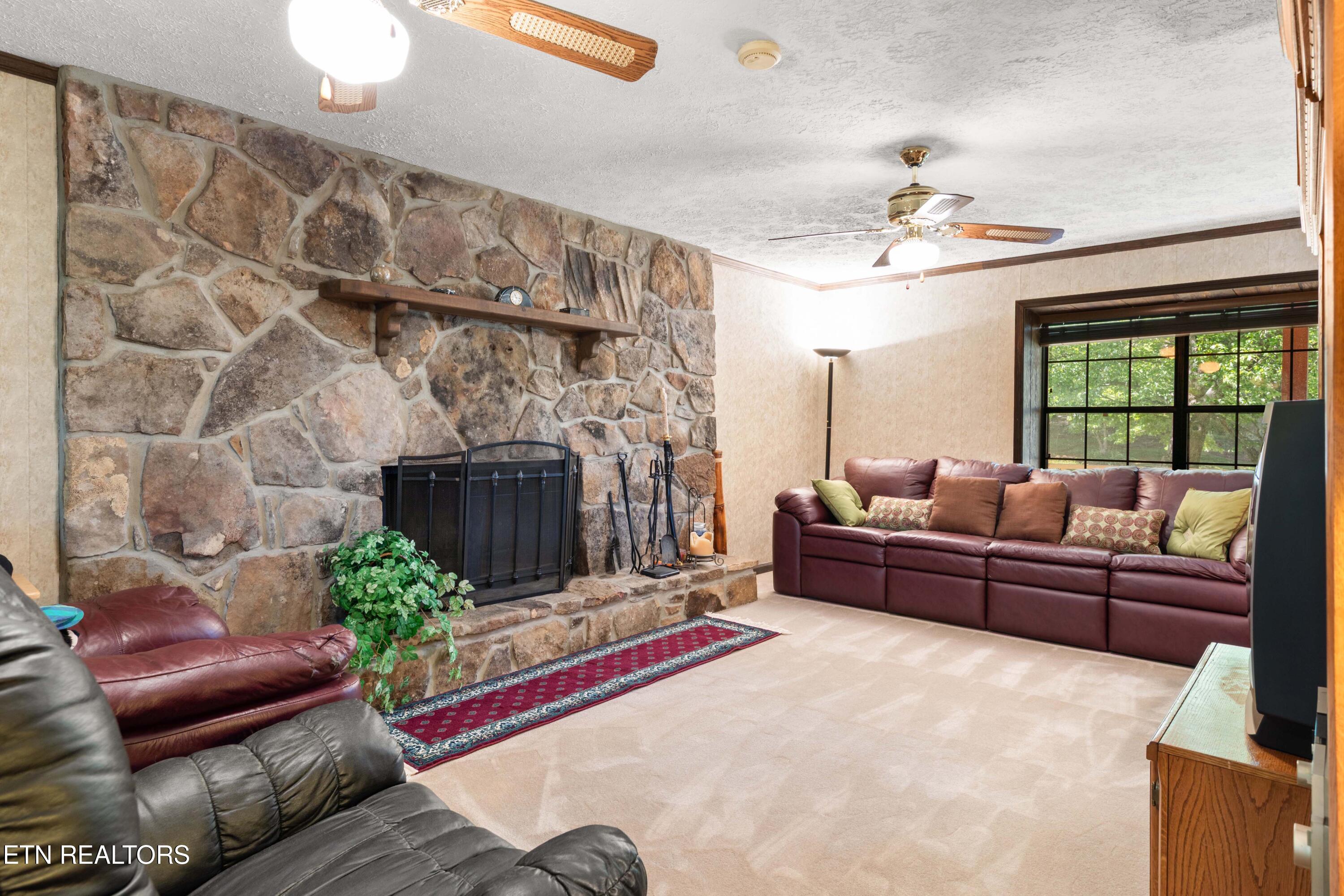 11429 Hickory Springs Drive Knoxville TN 37932