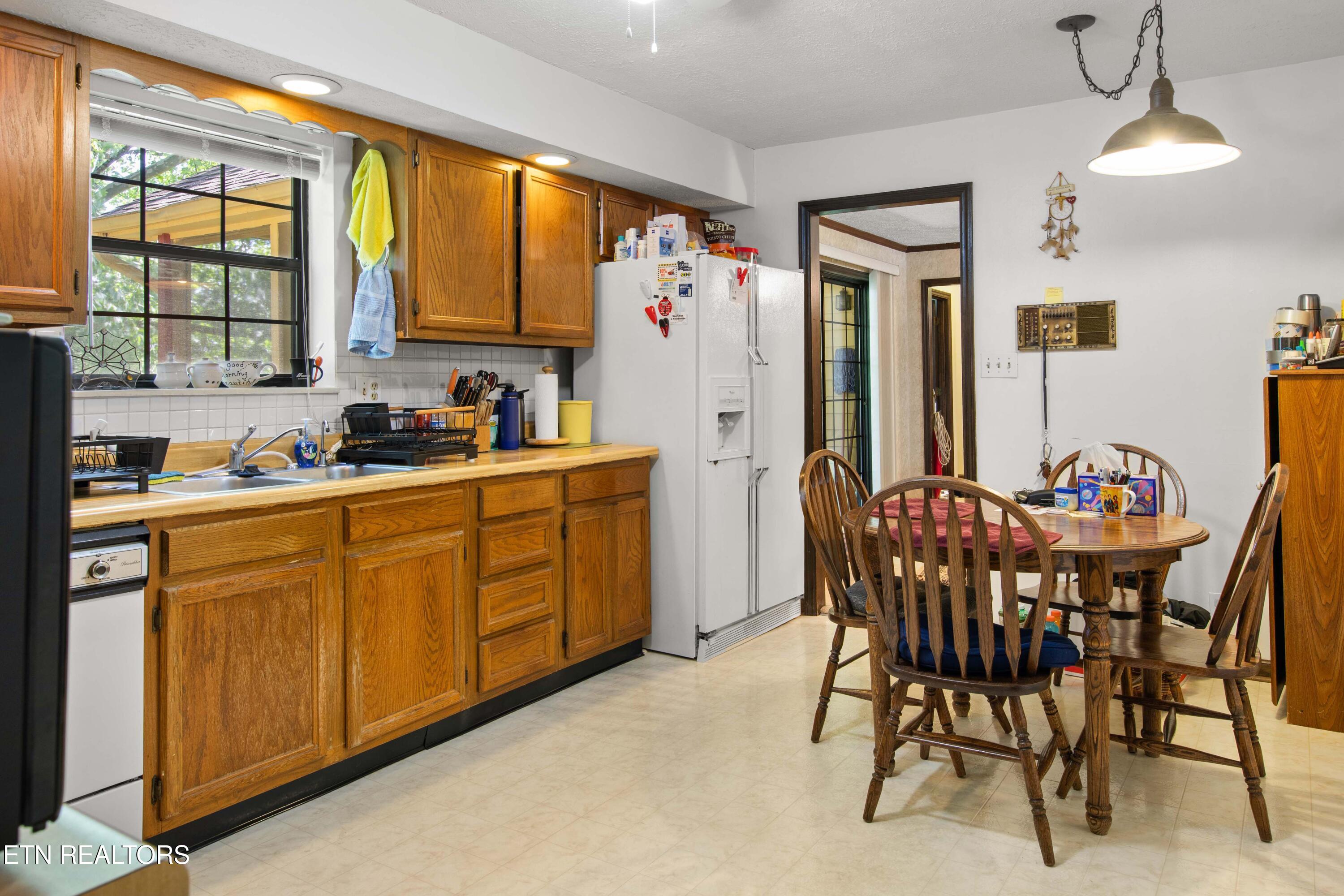 11429 Hickory Springs Drive Knoxville TN 37932