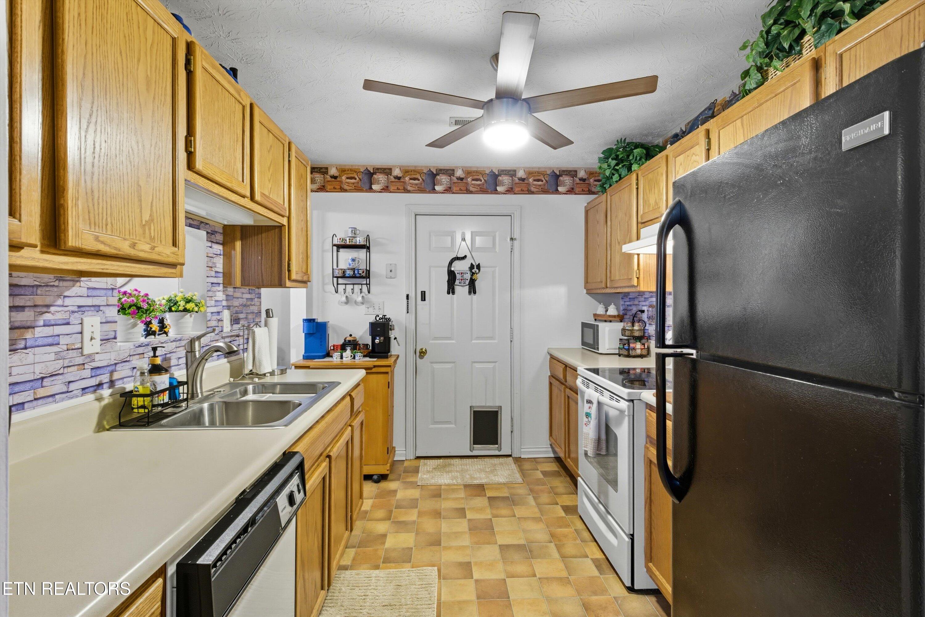 131 Emerald Court Place Lenoir City TN 37771