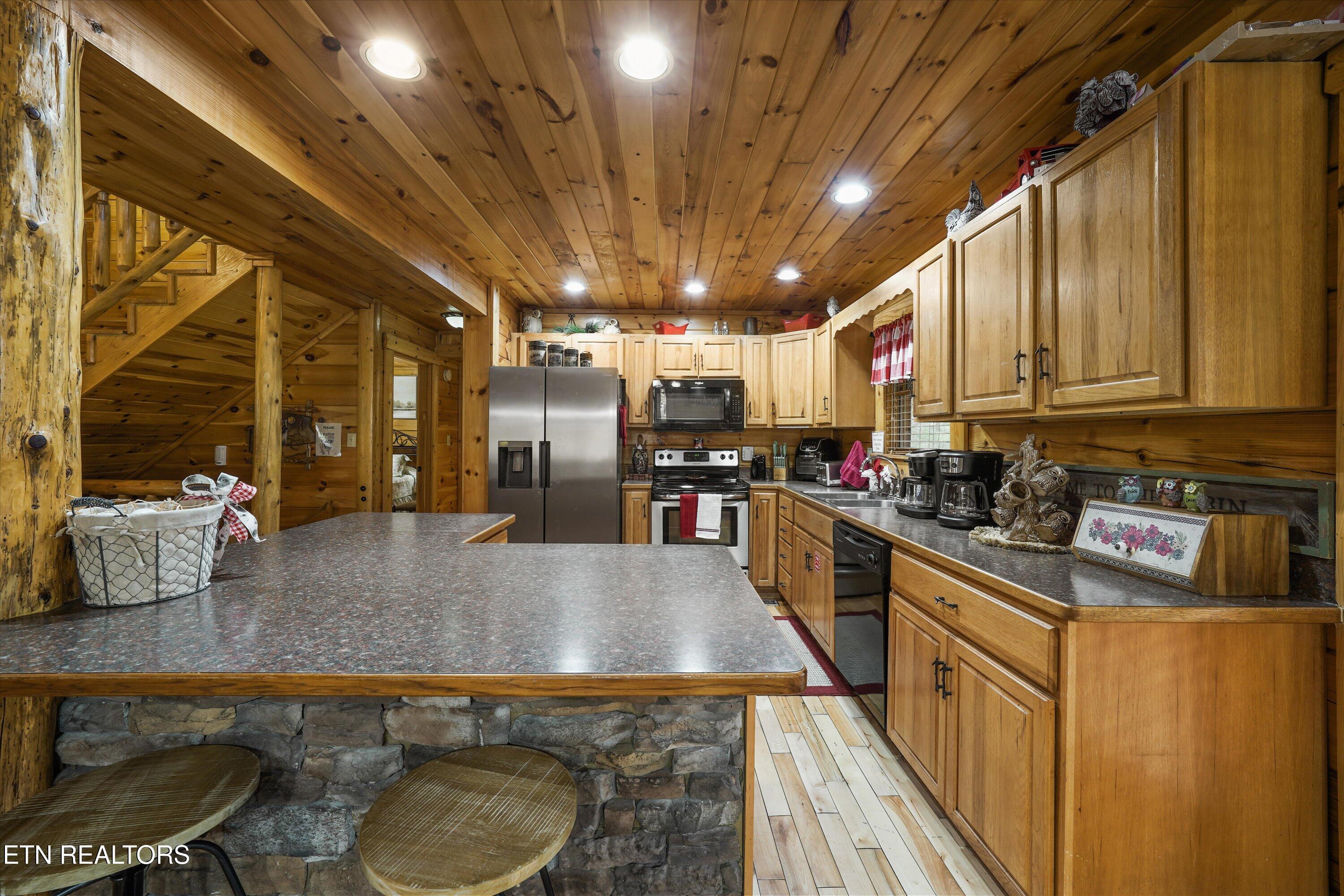 1339 Zachary Thomas Lane Sevierville TN 37876