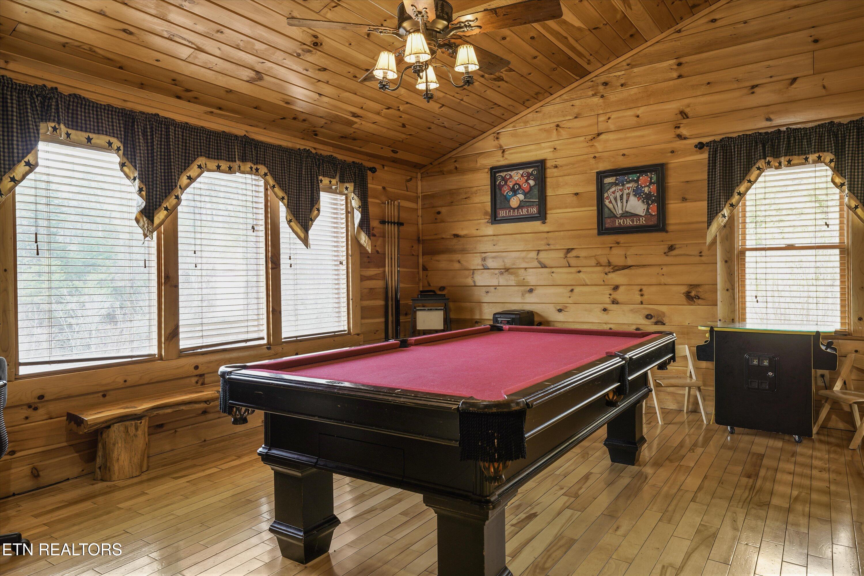 1339 Zachary Thomas Lane Sevierville TN 37876