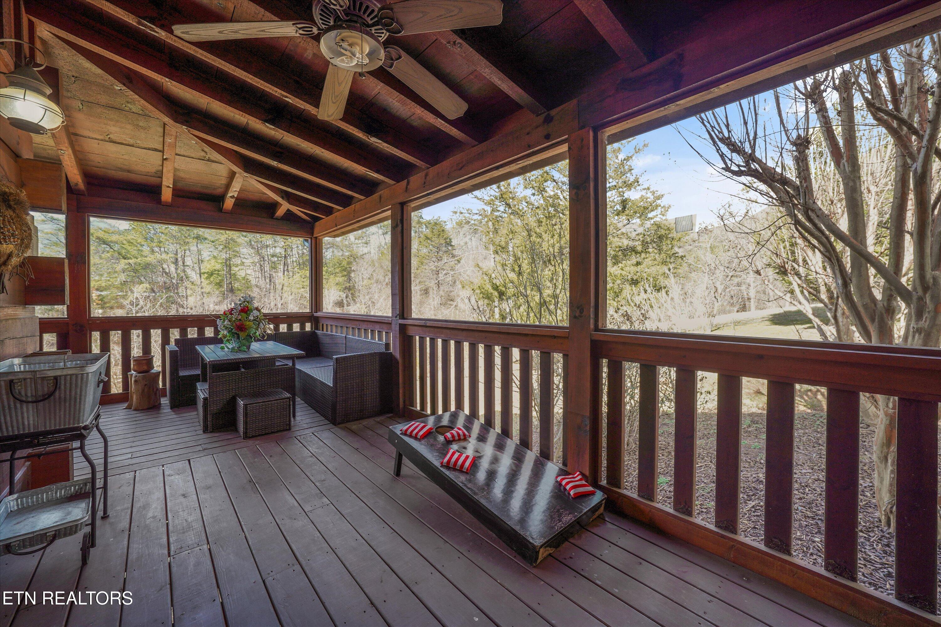 1339 Zachary Thomas Lane Sevierville TN 37876