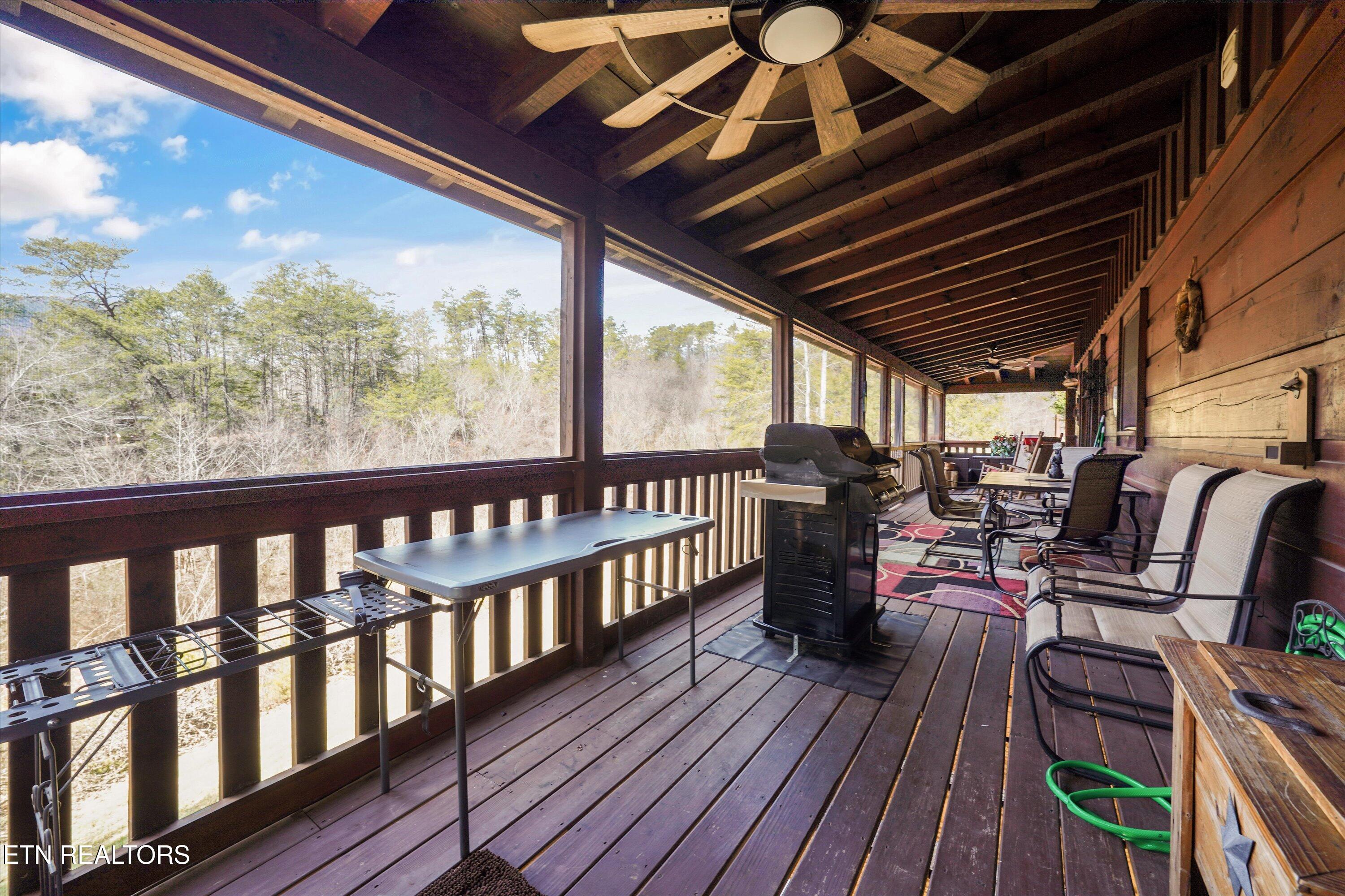 1339 Zachary Thomas Lane Sevierville TN 37876