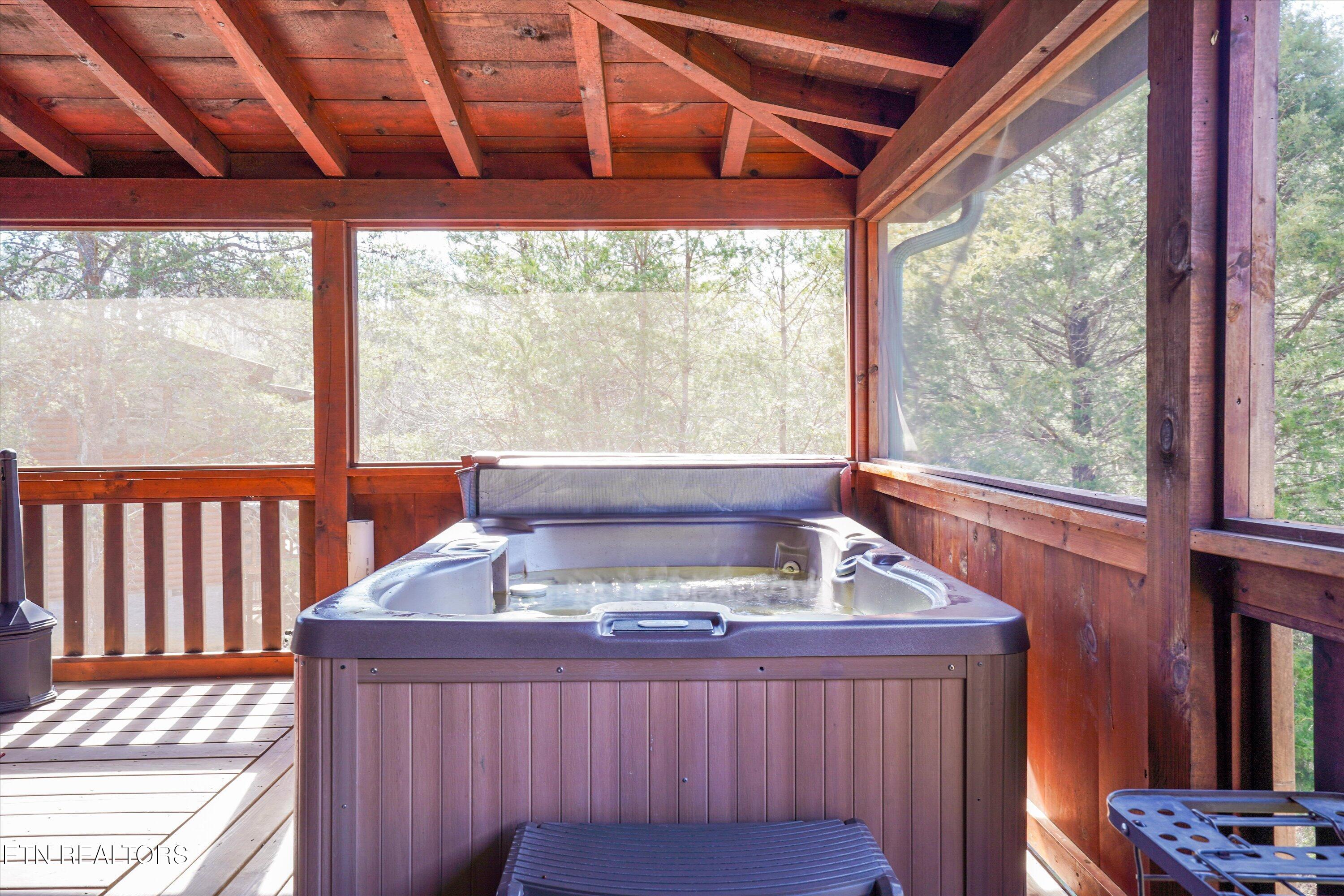 1339 Zachary Thomas Lane Sevierville TN 37876