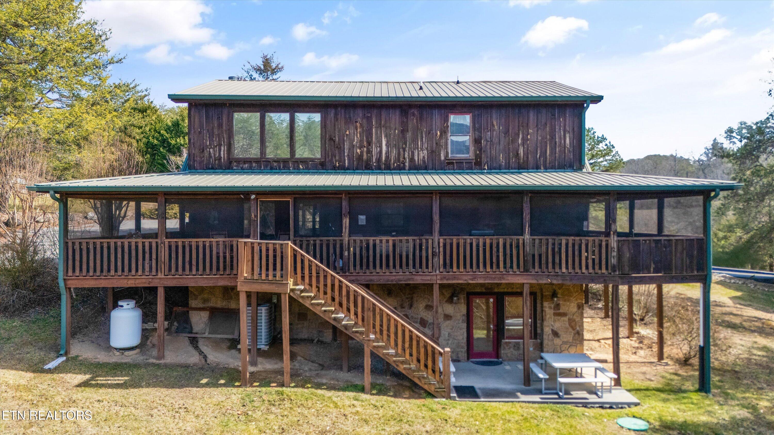 1339 Zachary Thomas Lane Sevierville TN 37876