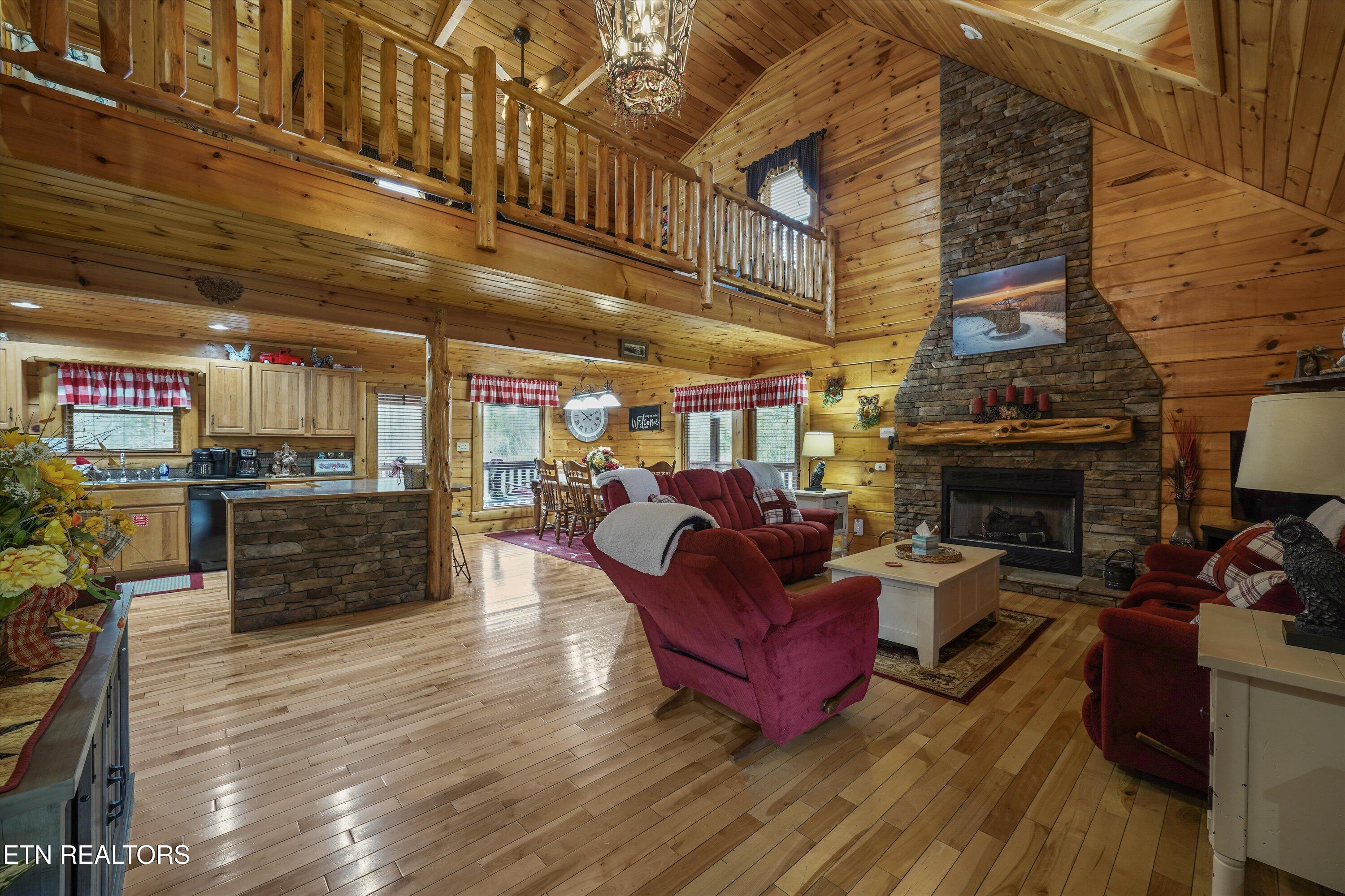 1339 Zachary Thomas Lane Sevierville TN 37876