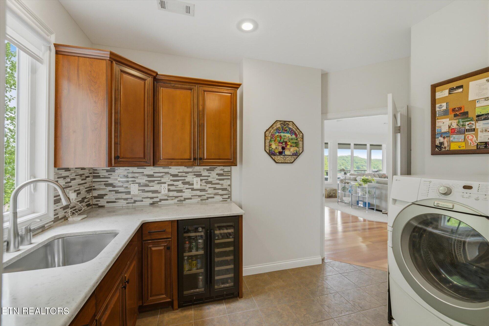 288 Mountain Crest Drive Lafollette TN 37766