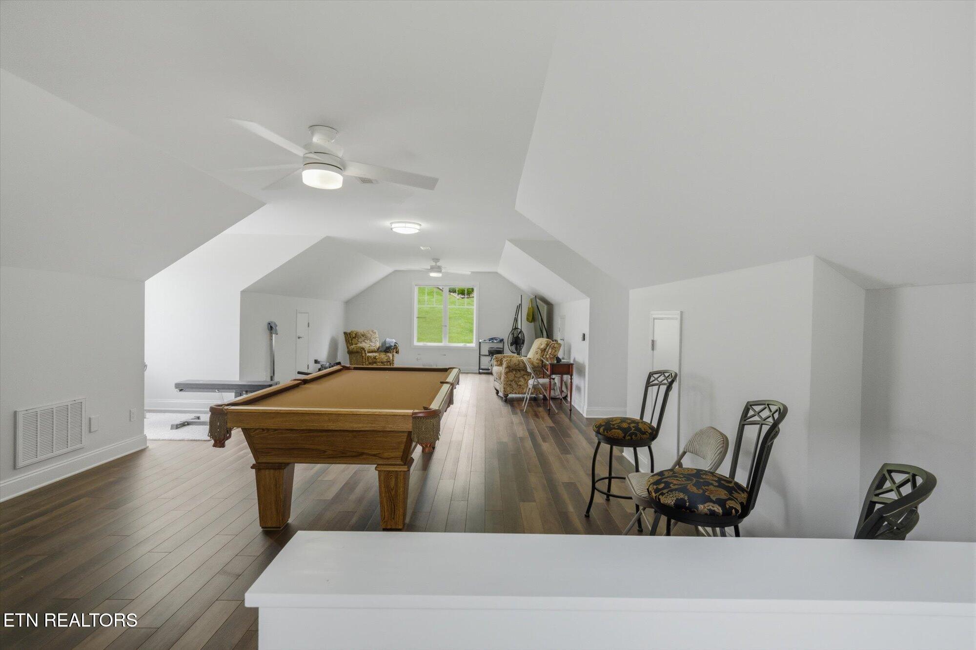 288 Mountain Crest Drive Lafollette TN 37766