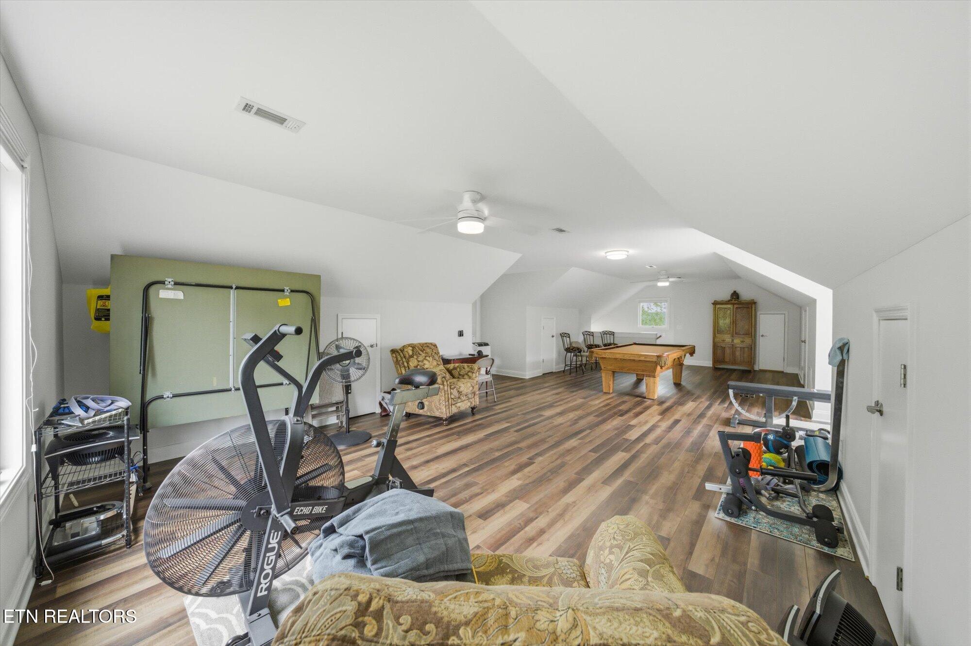 288 Mountain Crest Drive Lafollette TN 37766