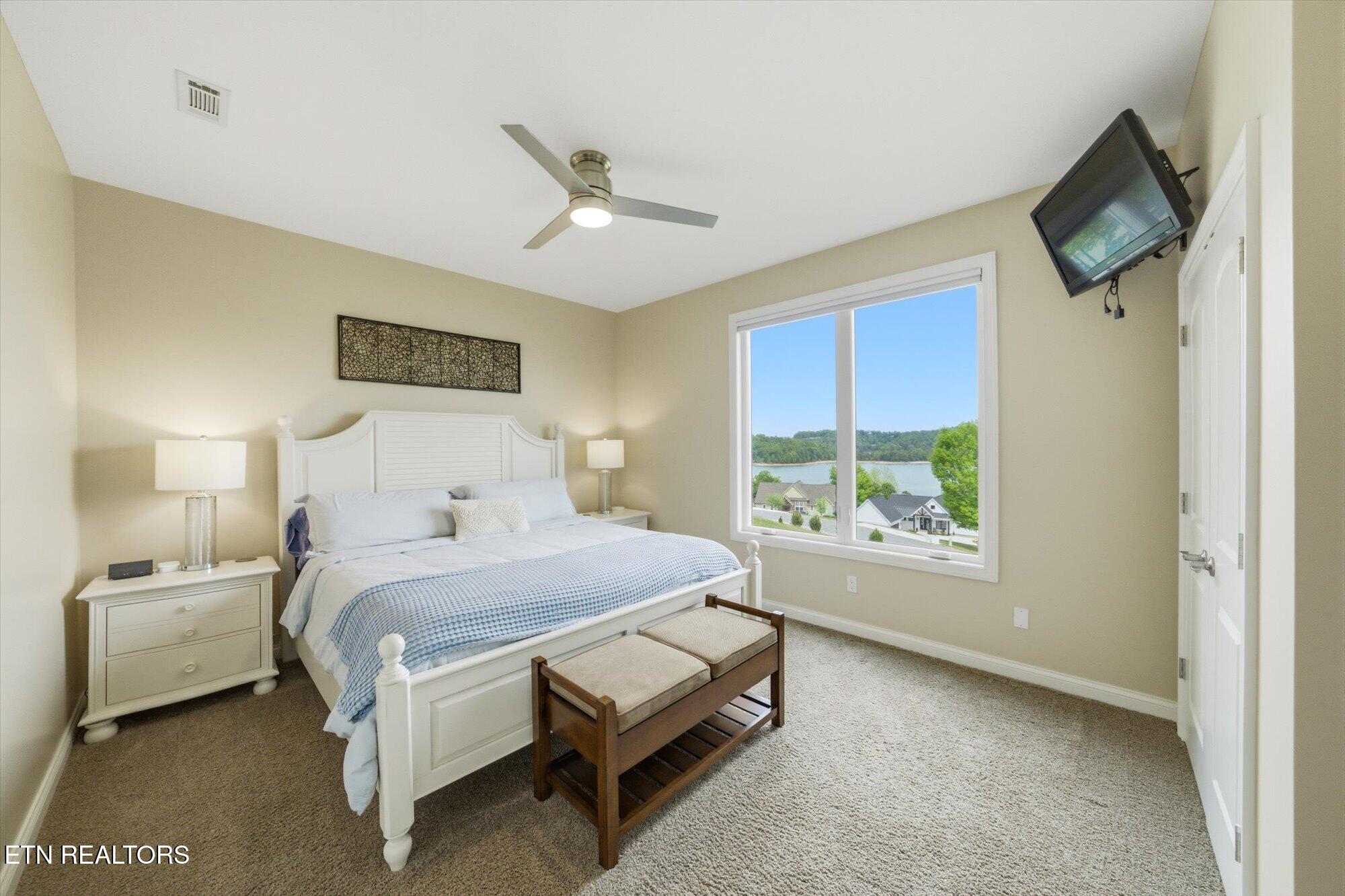288 Mountain Crest Drive Lafollette TN 37766