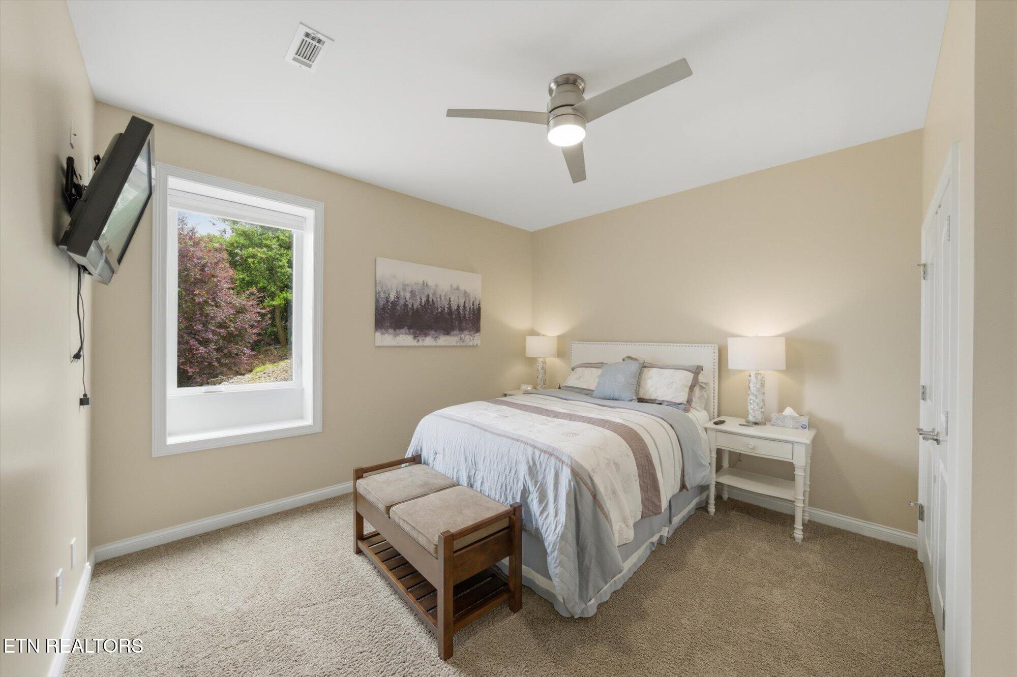 288 Mountain Crest Drive Lafollette TN 37766