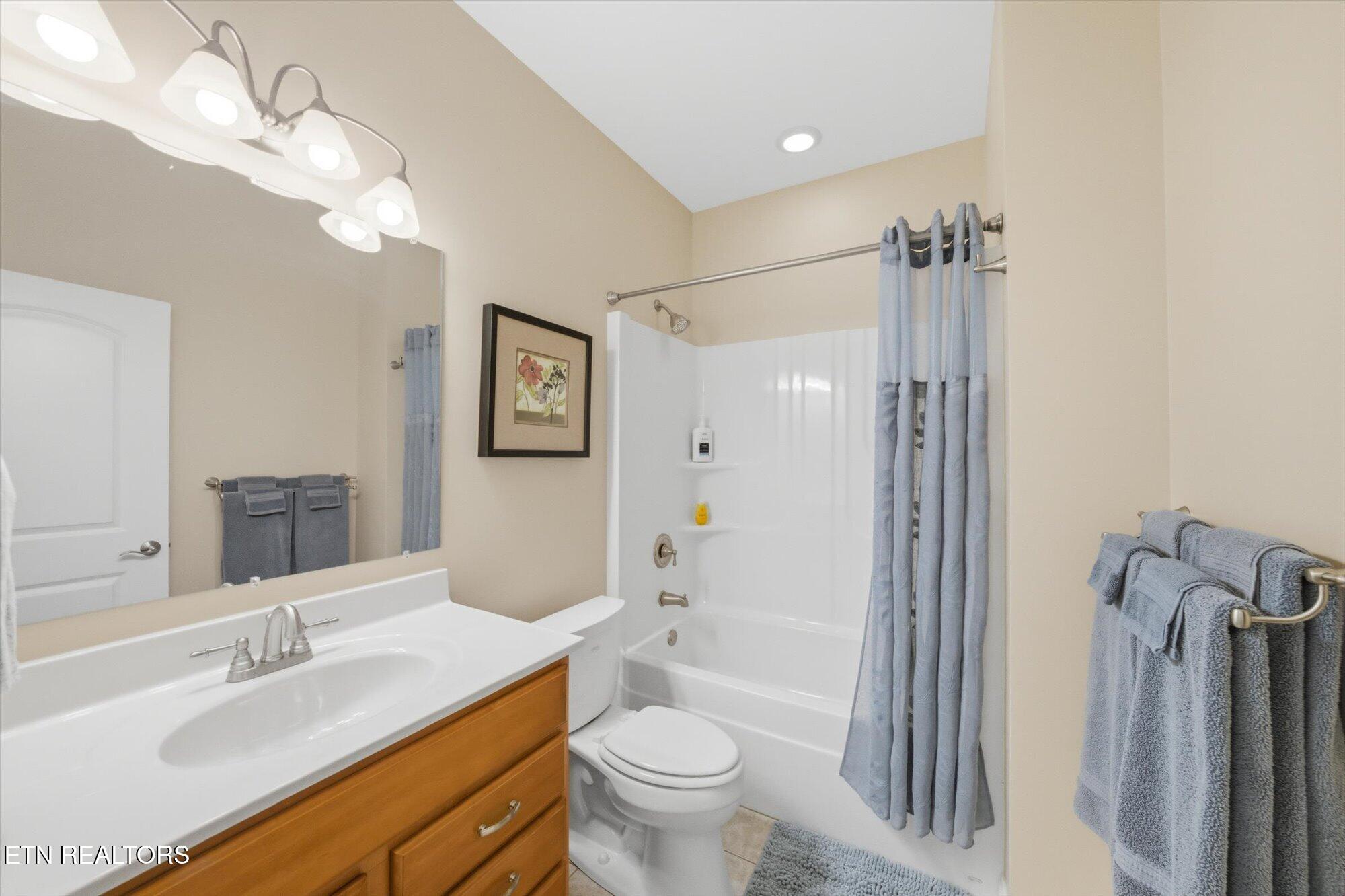 288 Mountain Crest Drive Lafollette TN 37766