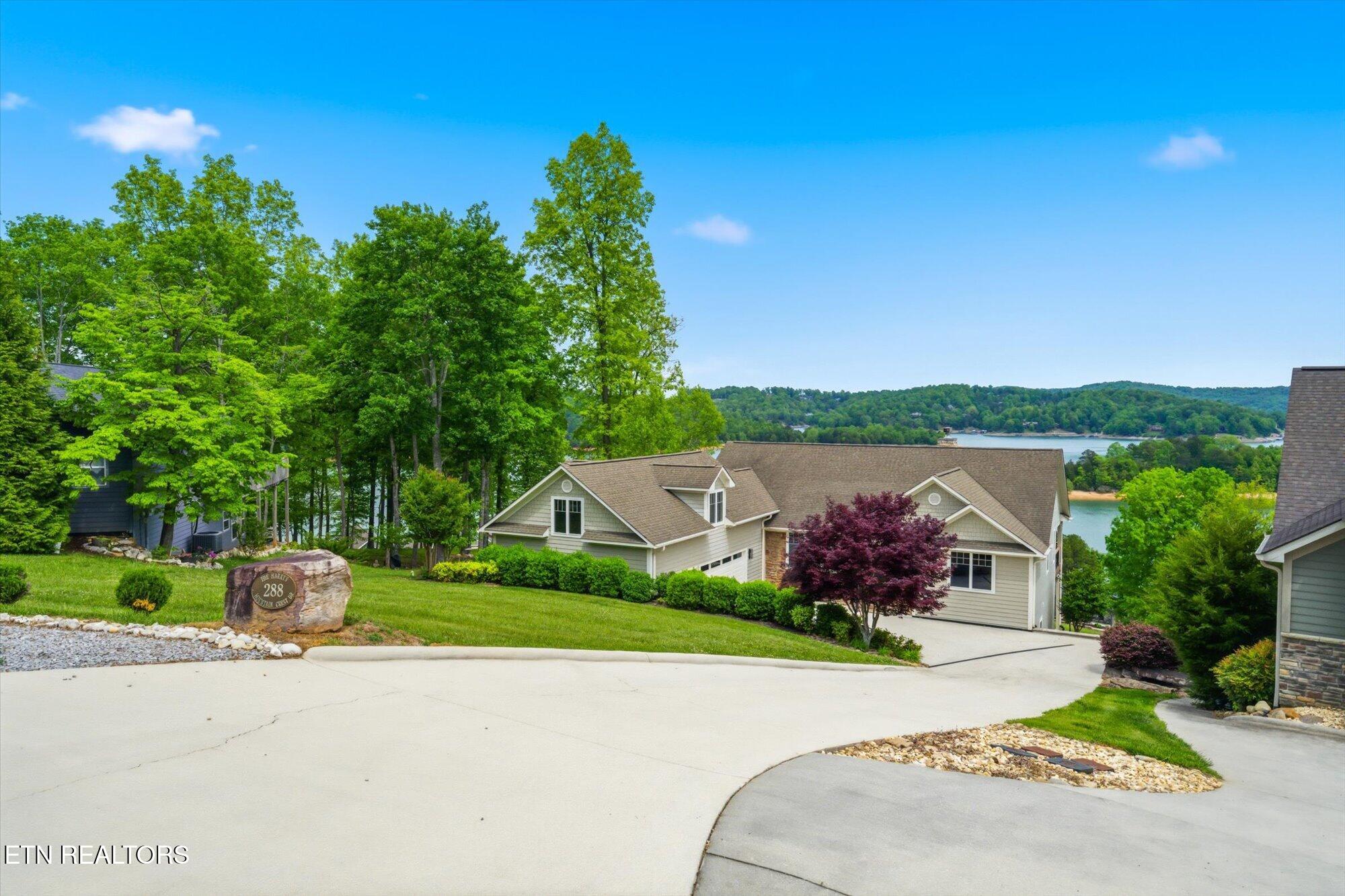 288 Mountain Crest Drive Lafollette TN 37766