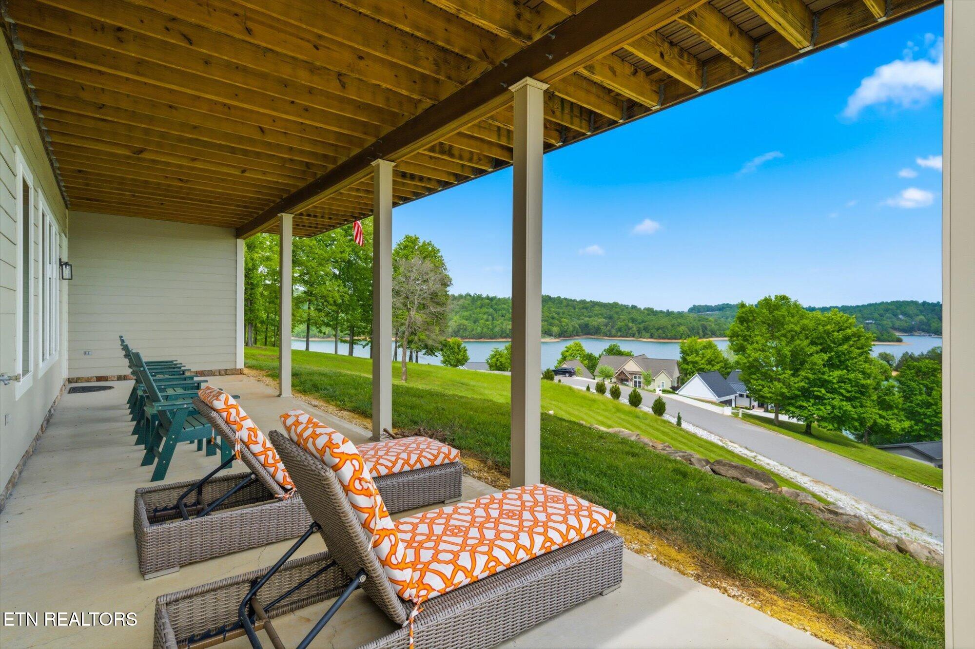288 Mountain Crest Drive Lafollette TN 37766