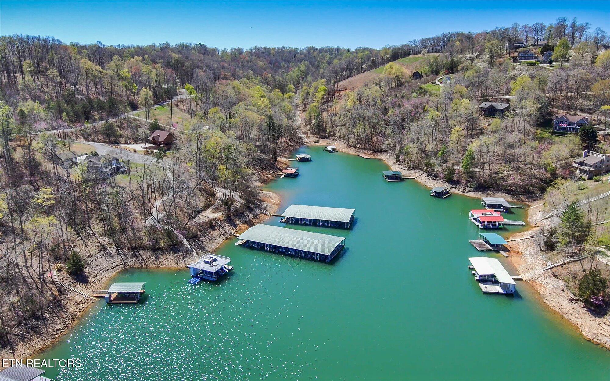 288 Mountain Crest Drive Lafollette TN 37766