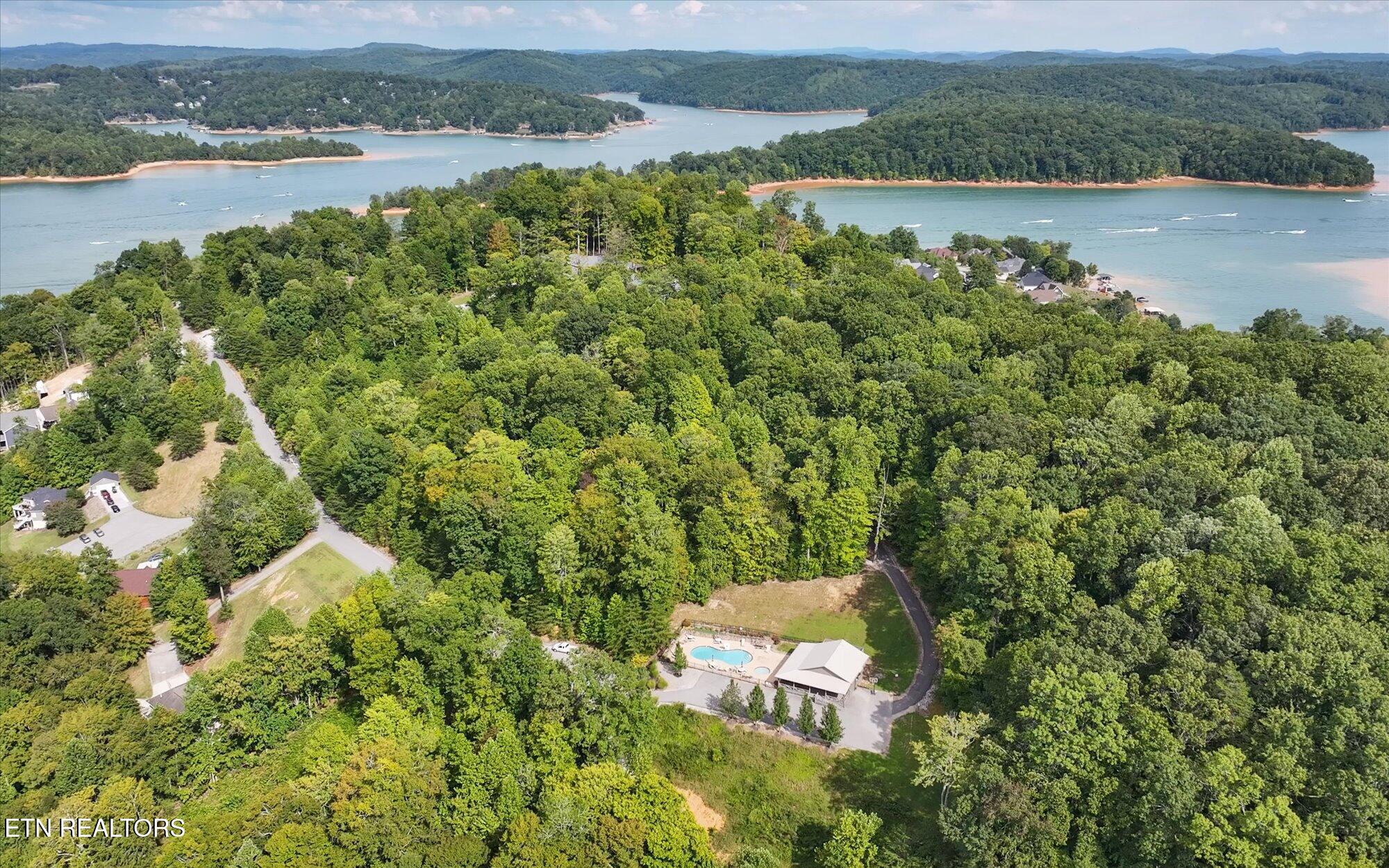 288 Mountain Crest Drive Lafollette TN 37766