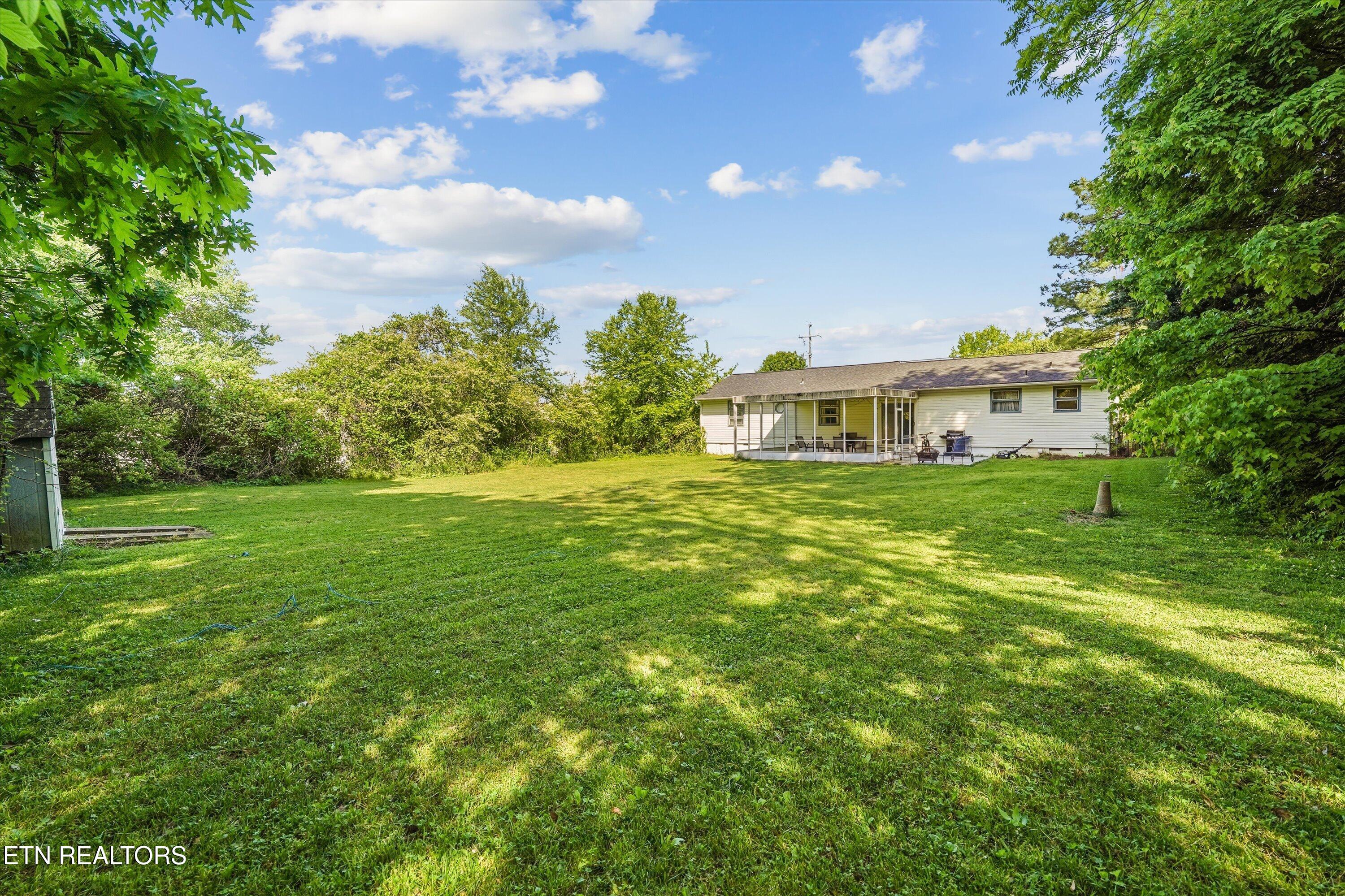 3322 Cunningham Road Knoxville TN 37918