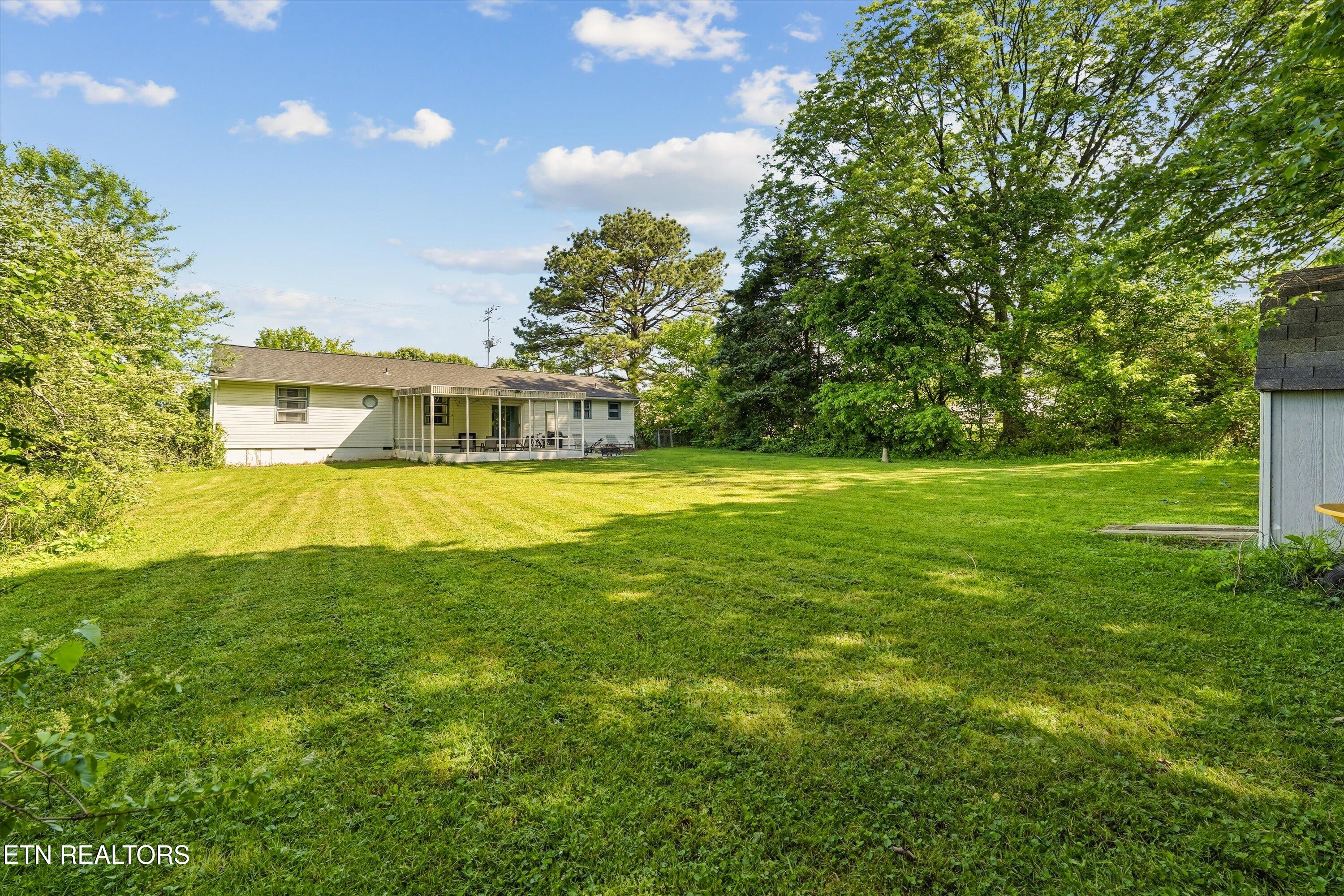 3322 Cunningham Road Knoxville TN 37918