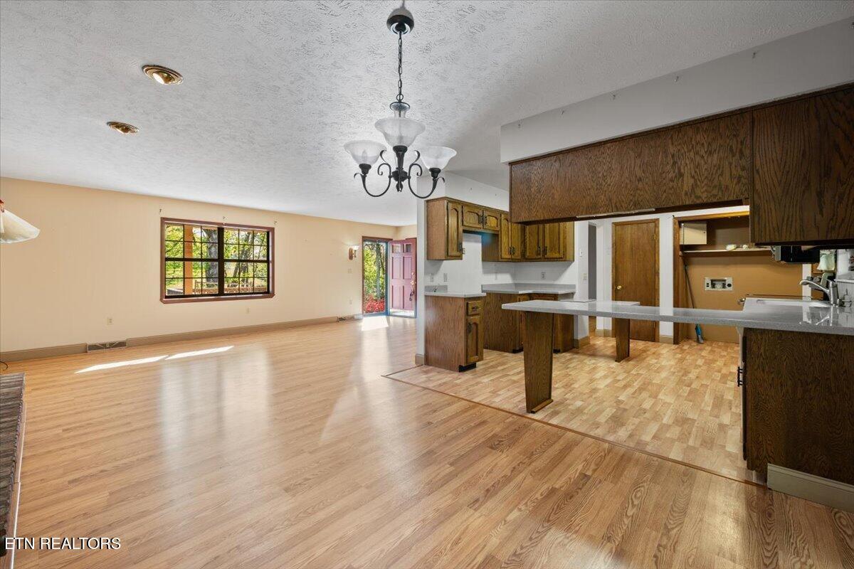 176 Michael Lane Jacksboro TN 37757