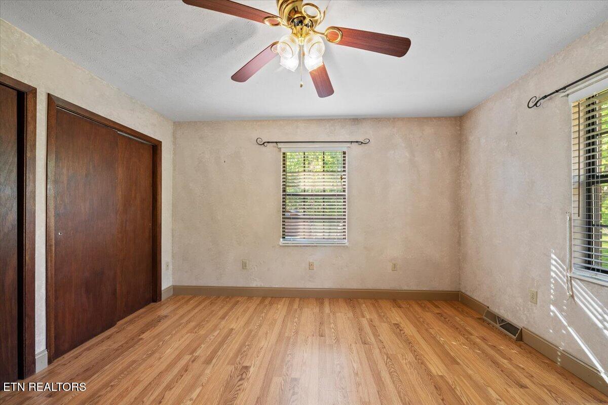 176 Michael Lane Jacksboro TN 37757