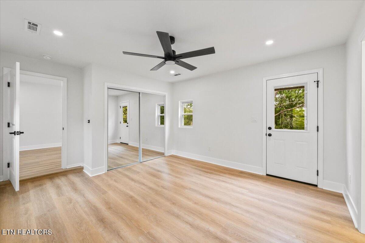 219 Reba Avenue Harriman TN 37748