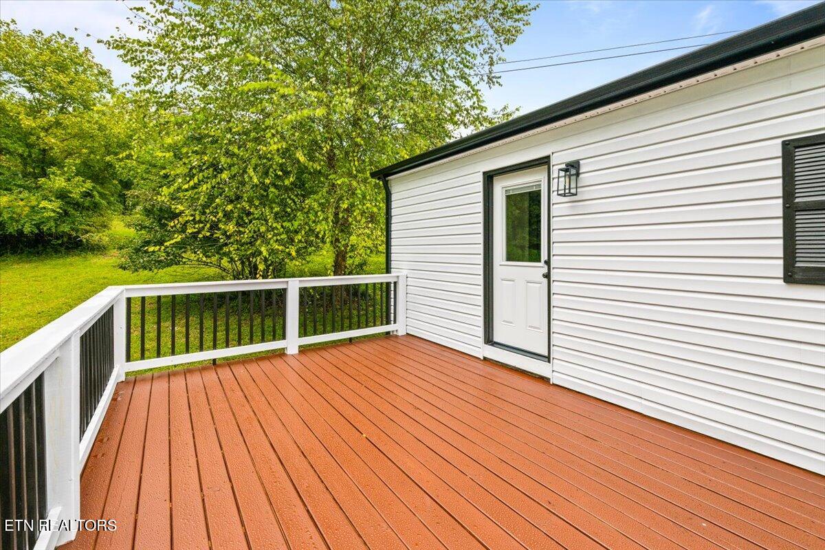 219 Reba Avenue Harriman TN 37748