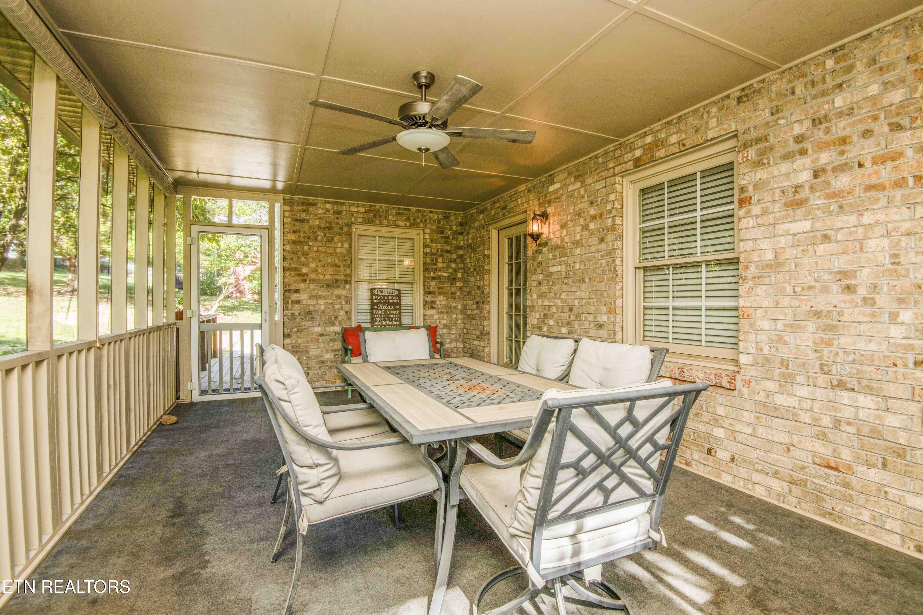 3315 Whispering Oaks Drive Knoxville TN 37938