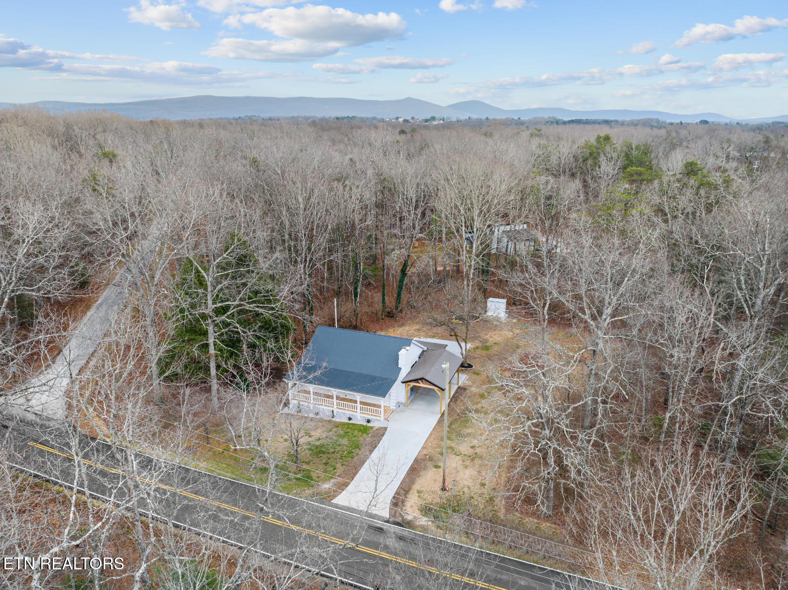 1008 Natchez Crossville TN 38572