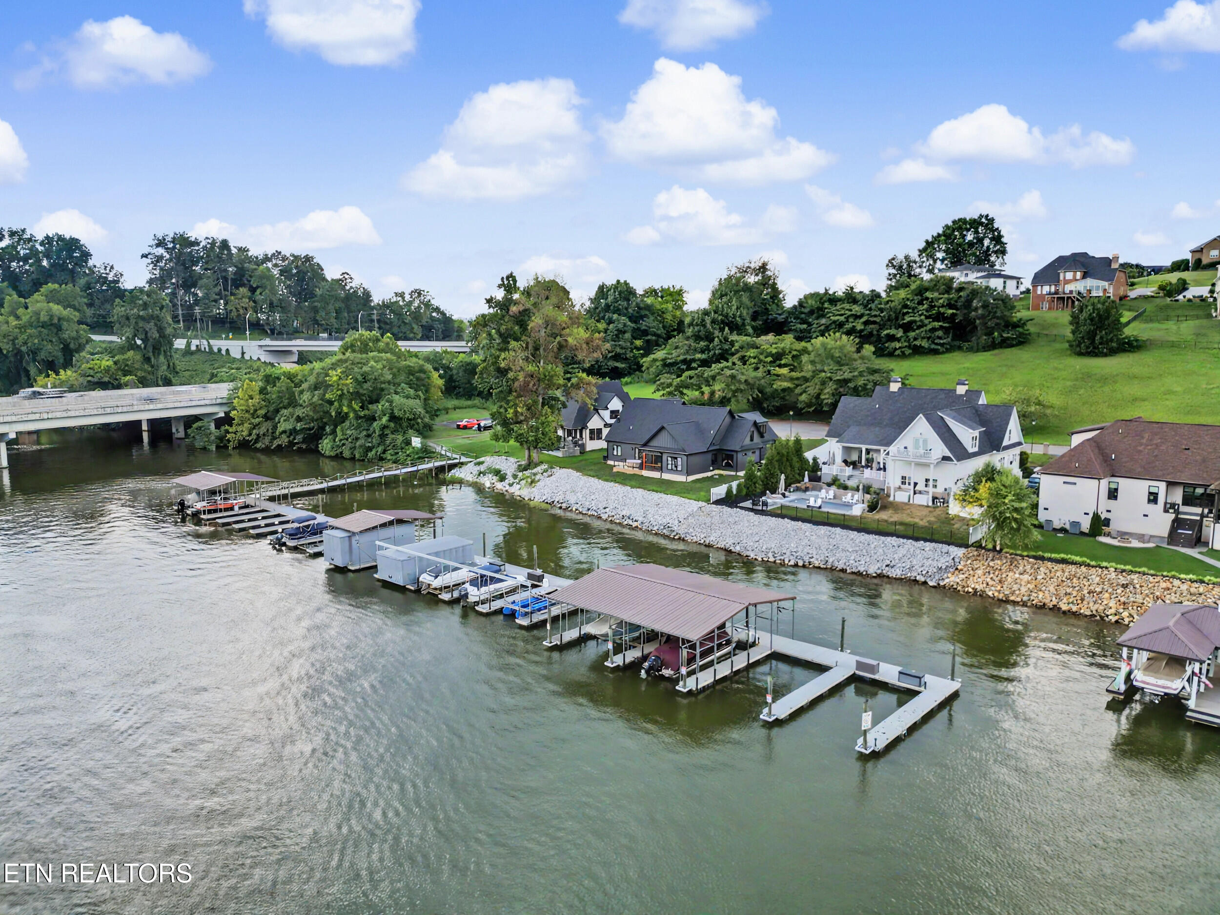 3806 Admirality Lane Knoxville TN 37920