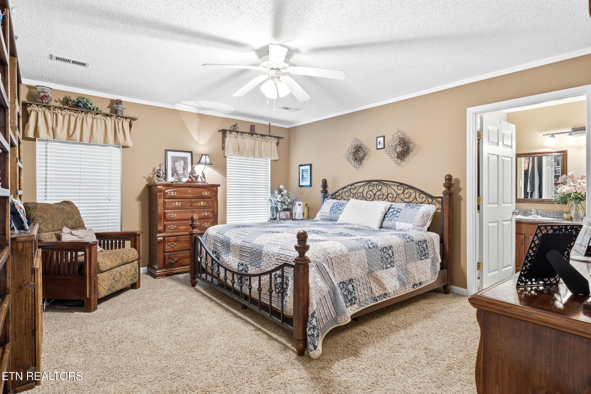 241 Edinburgh Drive Lenoir City TN 37771