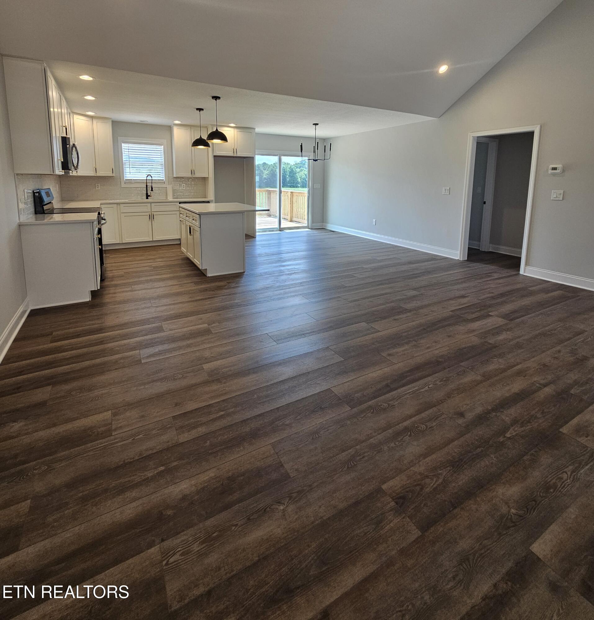 254 Thompson Road Madisonville TN 37354
