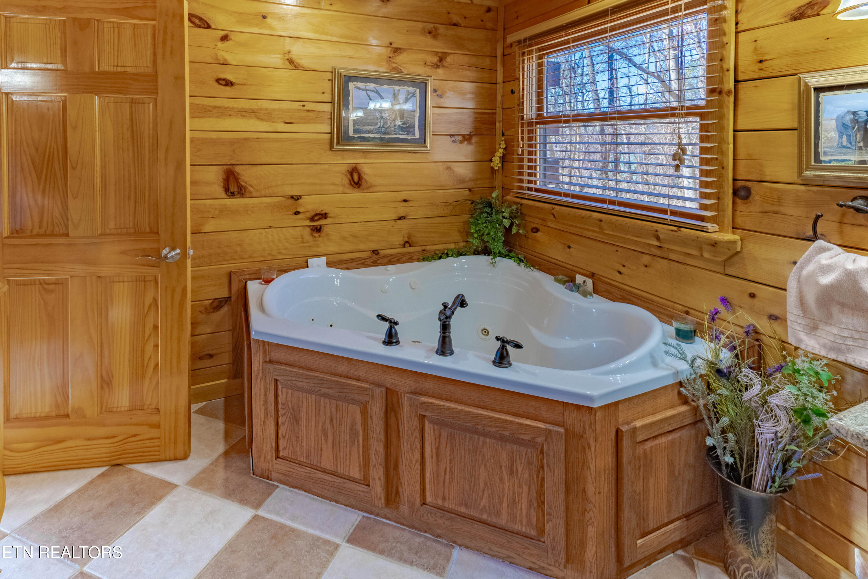 3341 Sugar Maple Loop Road Sevierville TN 37862