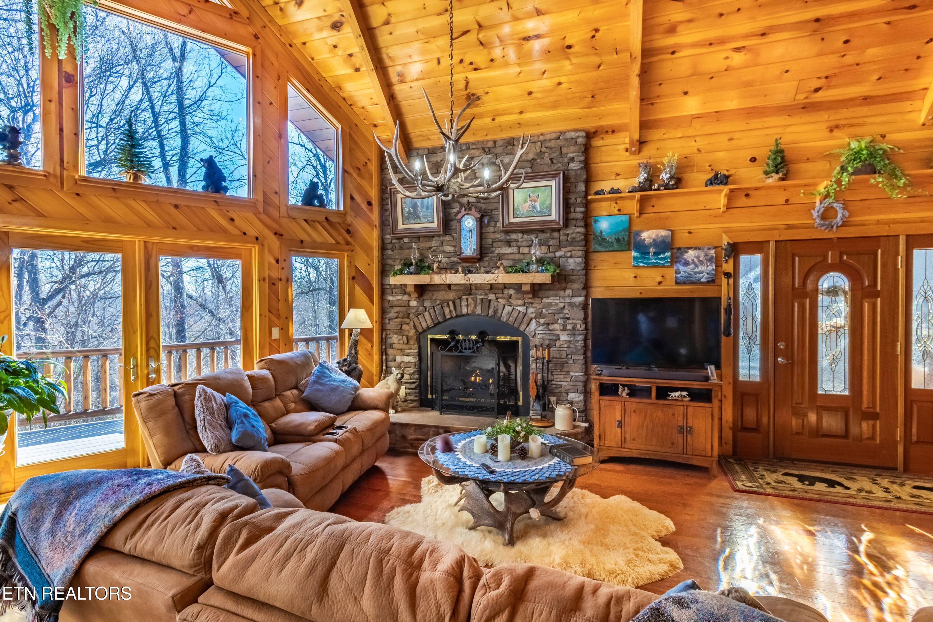 3341 Sugar Maple Loop Road Sevierville TN 37862