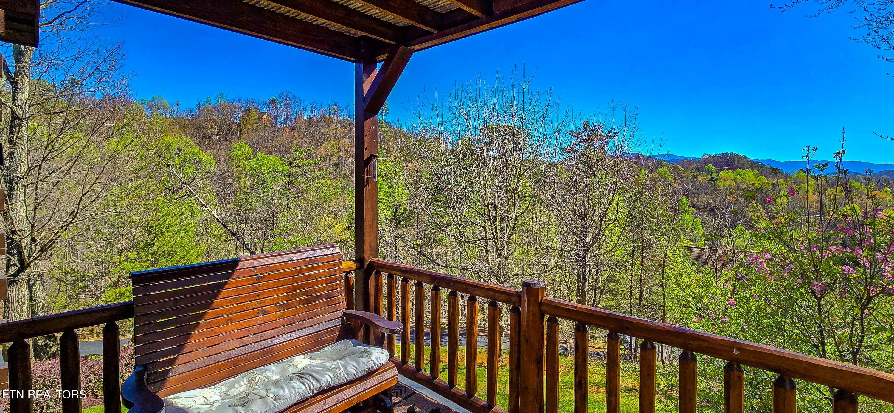 3341 Sugar Maple Loop Road Sevierville TN 37862