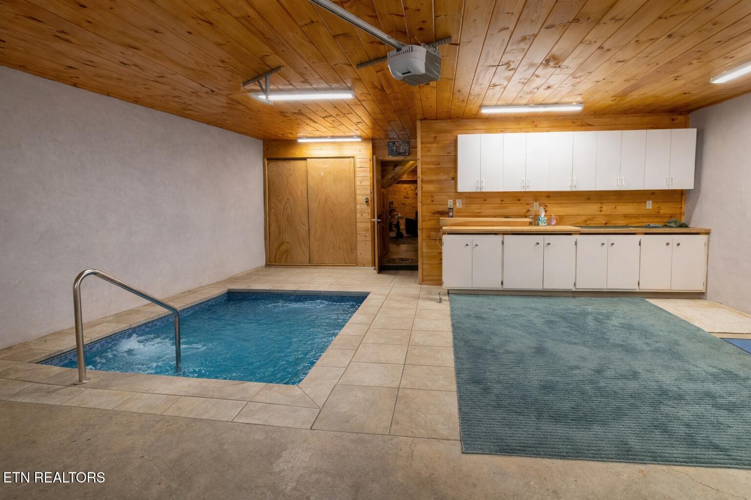 3341 Sugar Maple Loop Road Sevierville TN 37862
