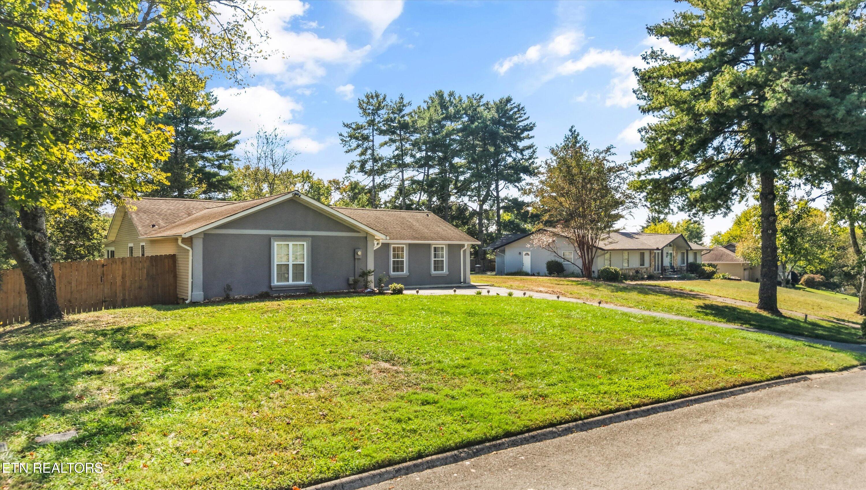 1625 El Prado Drive Knoxville TN 37922