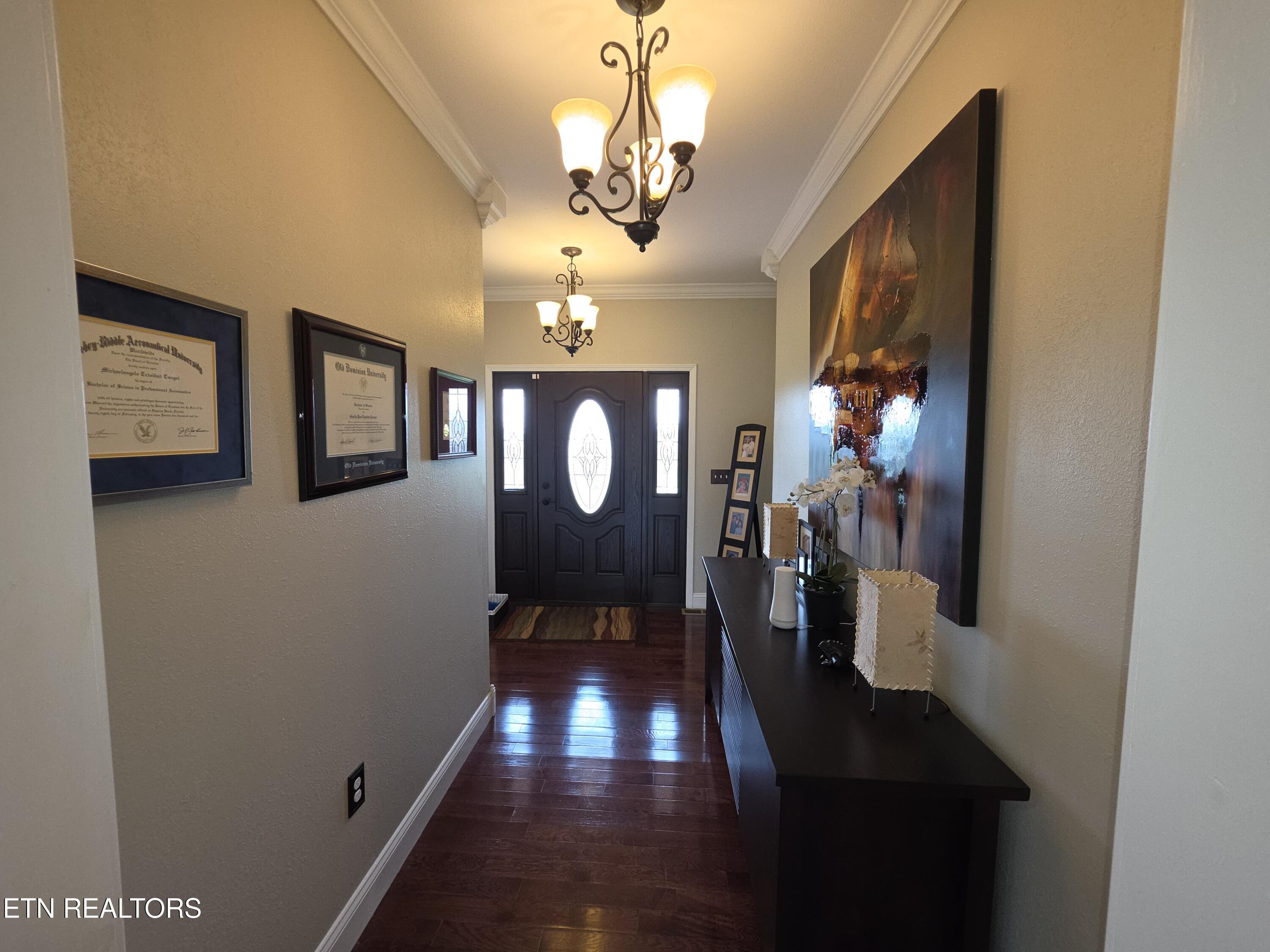 317 Oak Grove Road Harrogate TN 37752