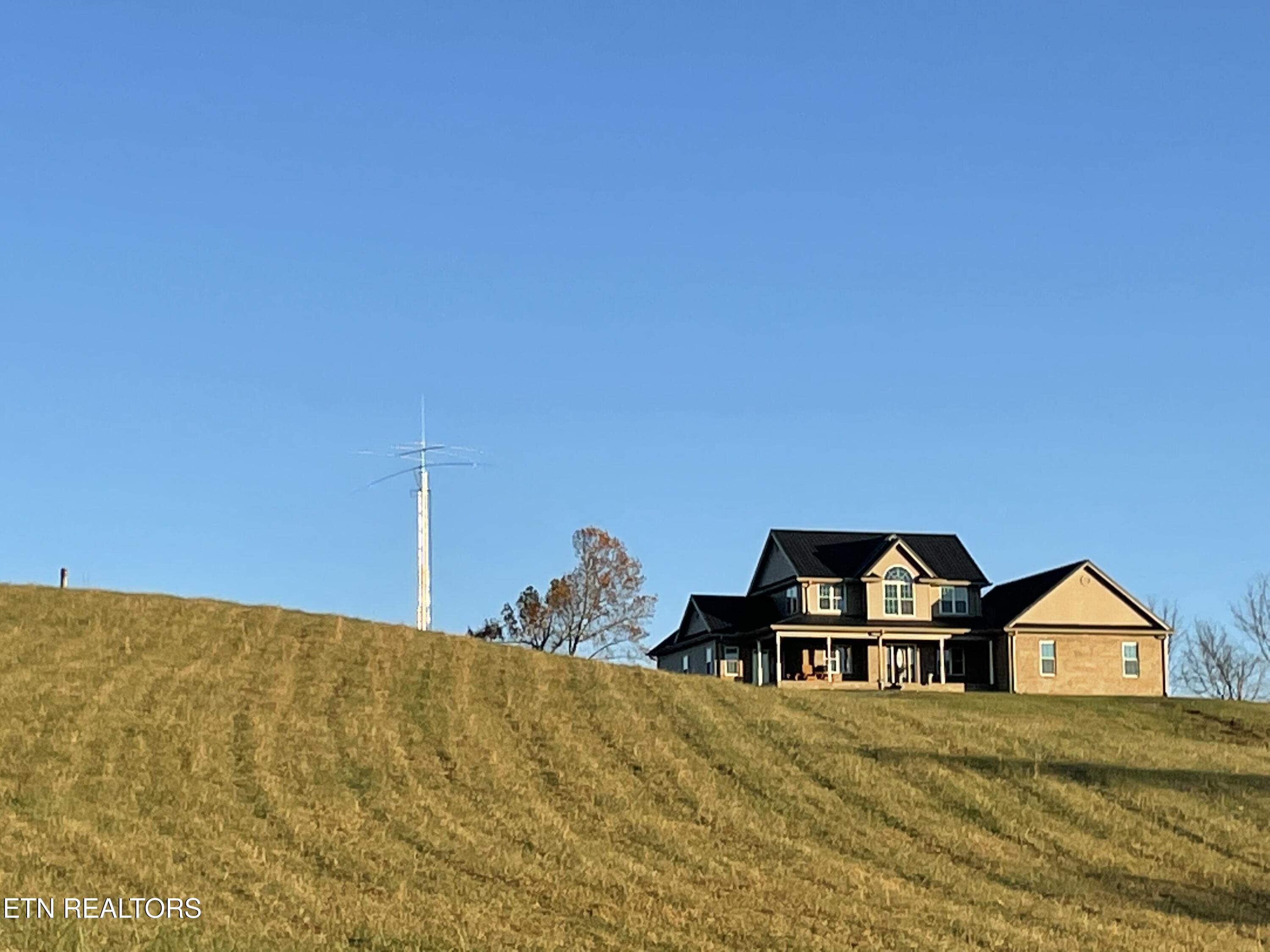 317 Oak Grove Road Harrogate TN 37752