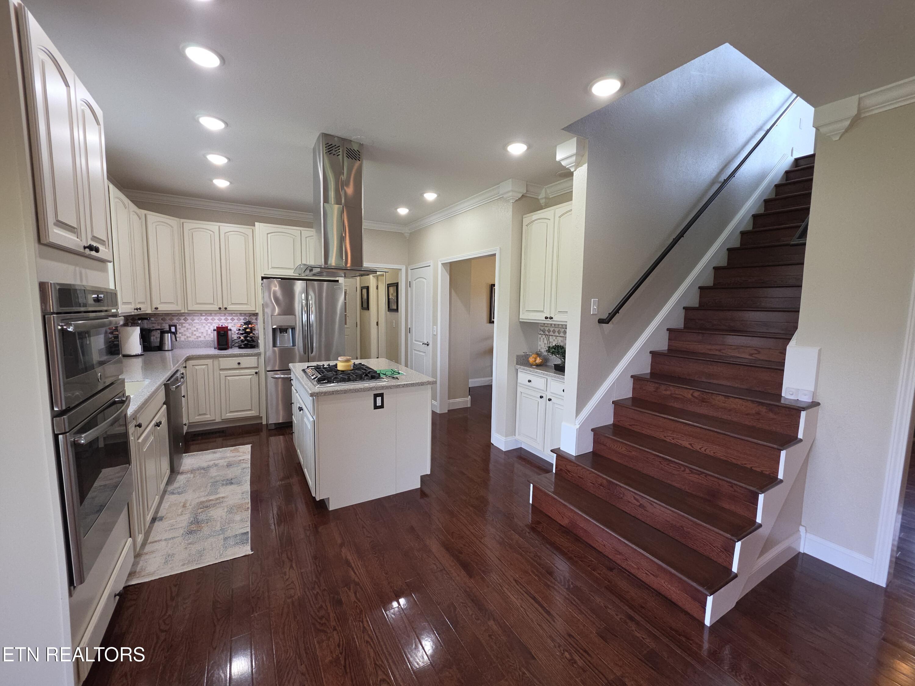 317 Oak Grove Road Harrogate TN 37752