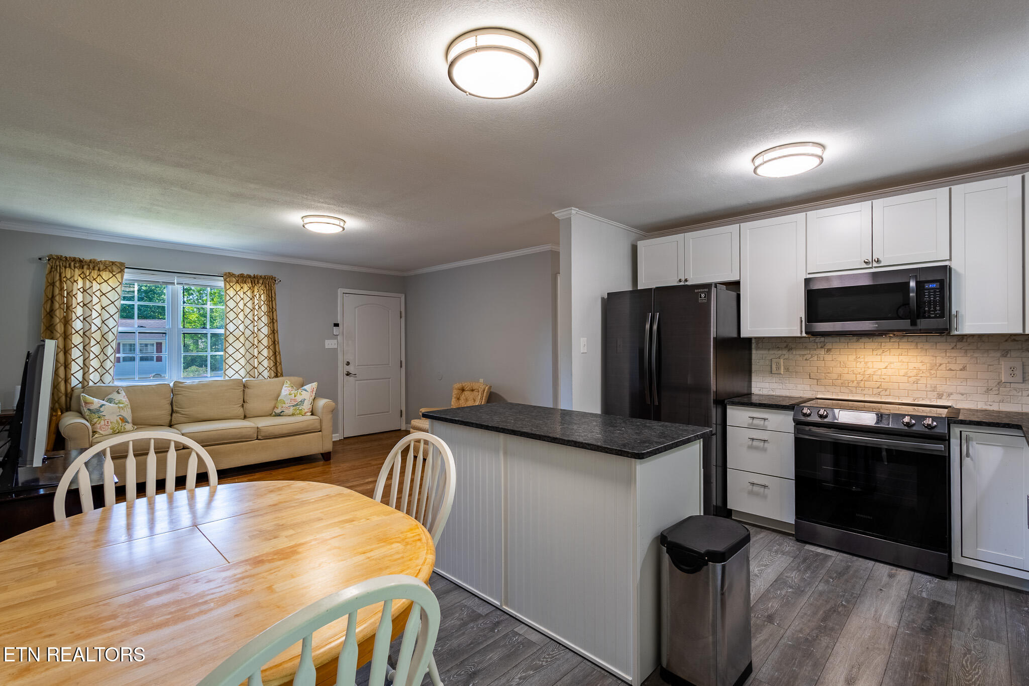 613 Red Bud Lane Oliver Springs TN 37840