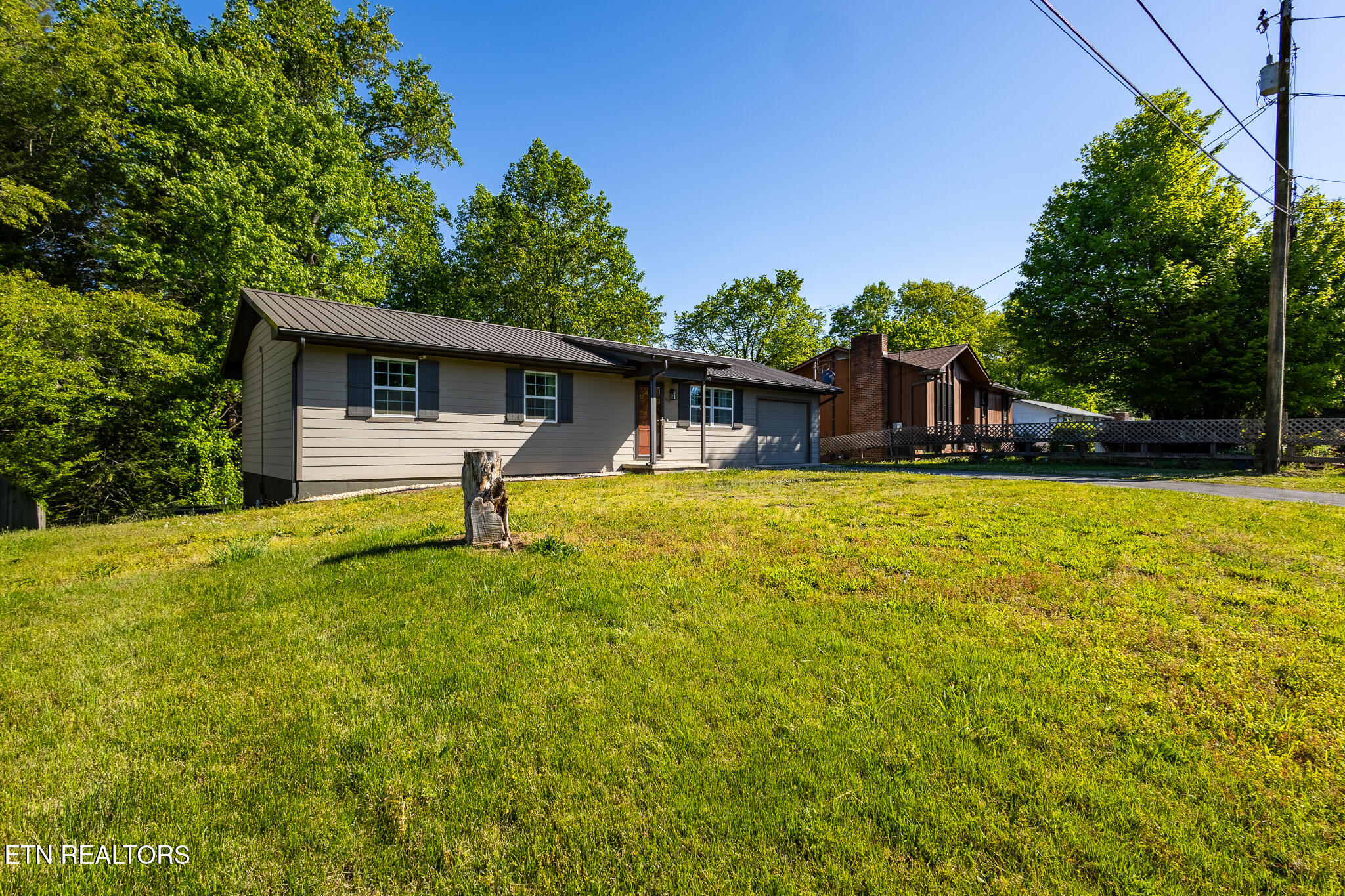 613 Red Bud Lane Oliver Springs TN 37840