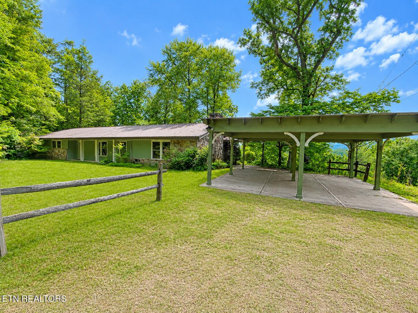 505 Crest Road Gatlinburg TN 37738